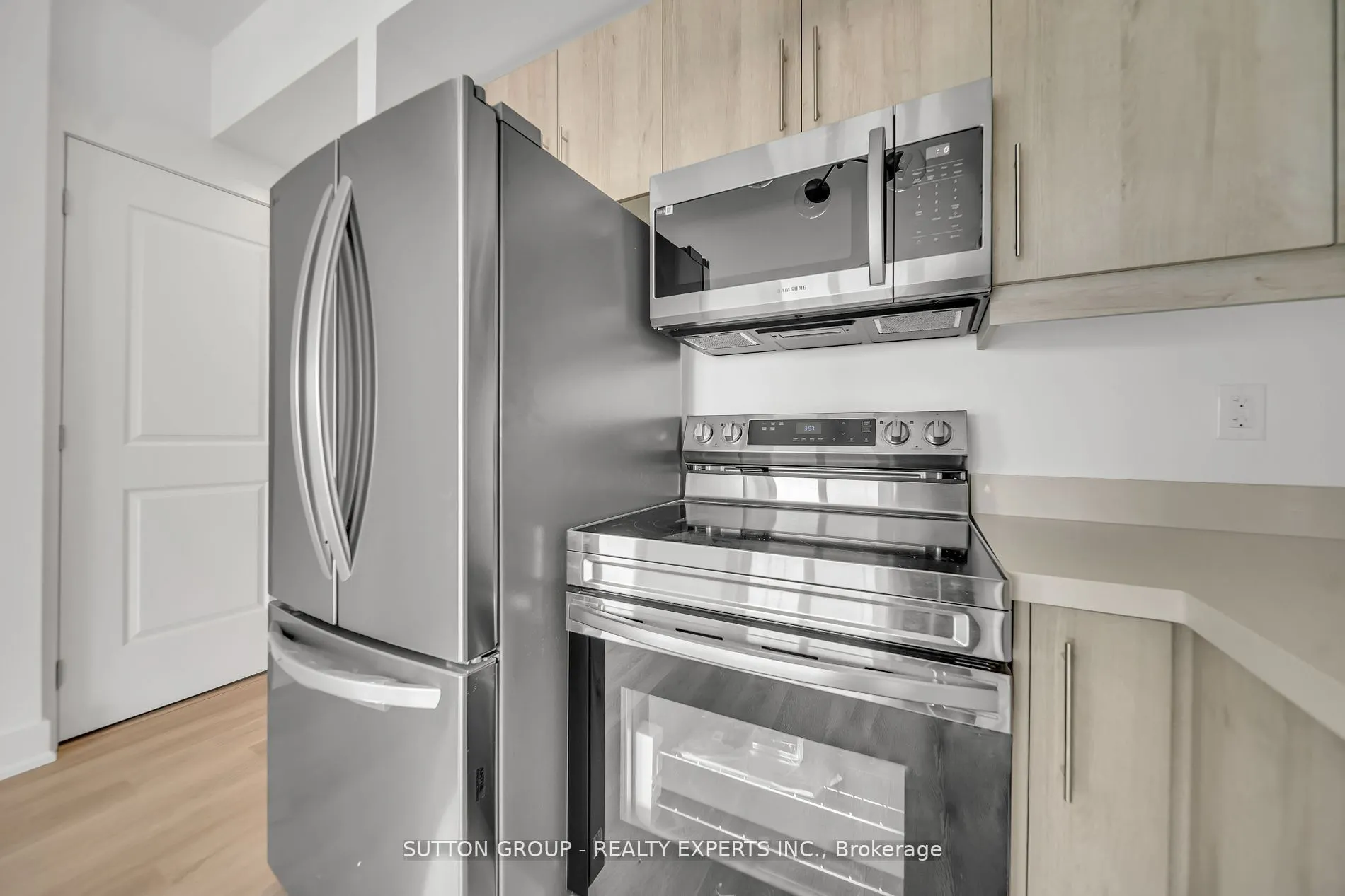 401 shellard Lane, #826