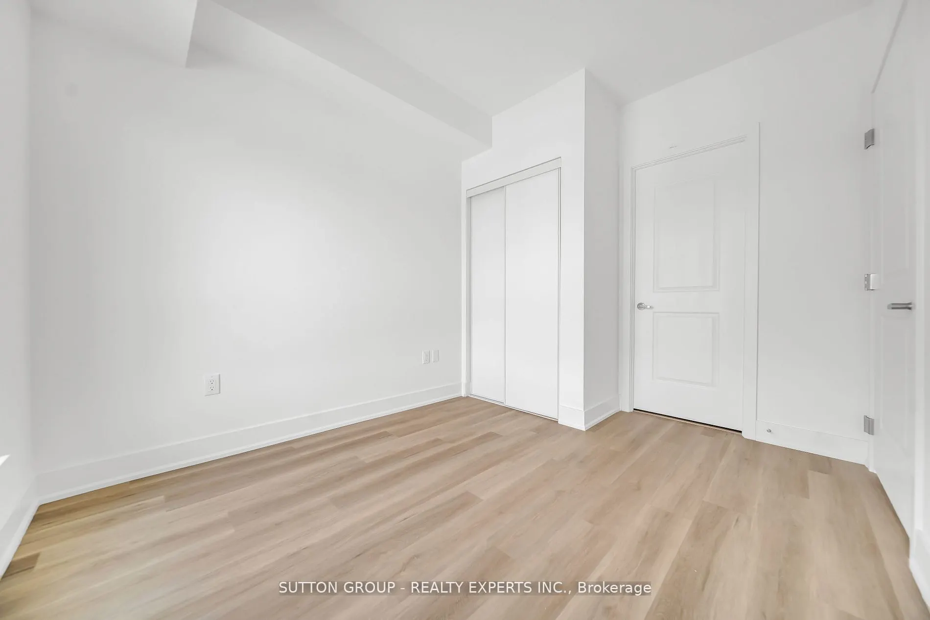 401 shellard Lane, #826