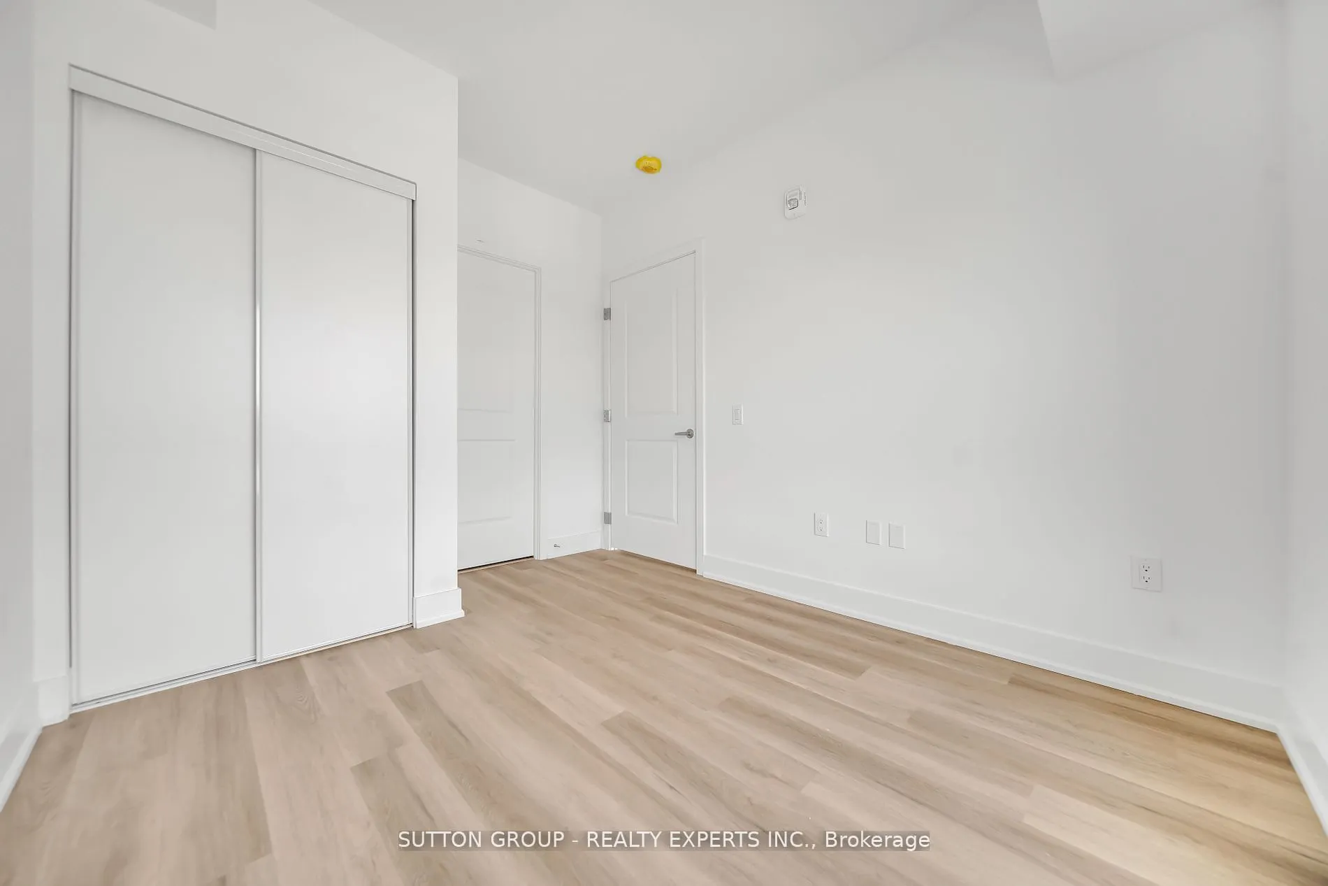 401 shellard Lane, #826