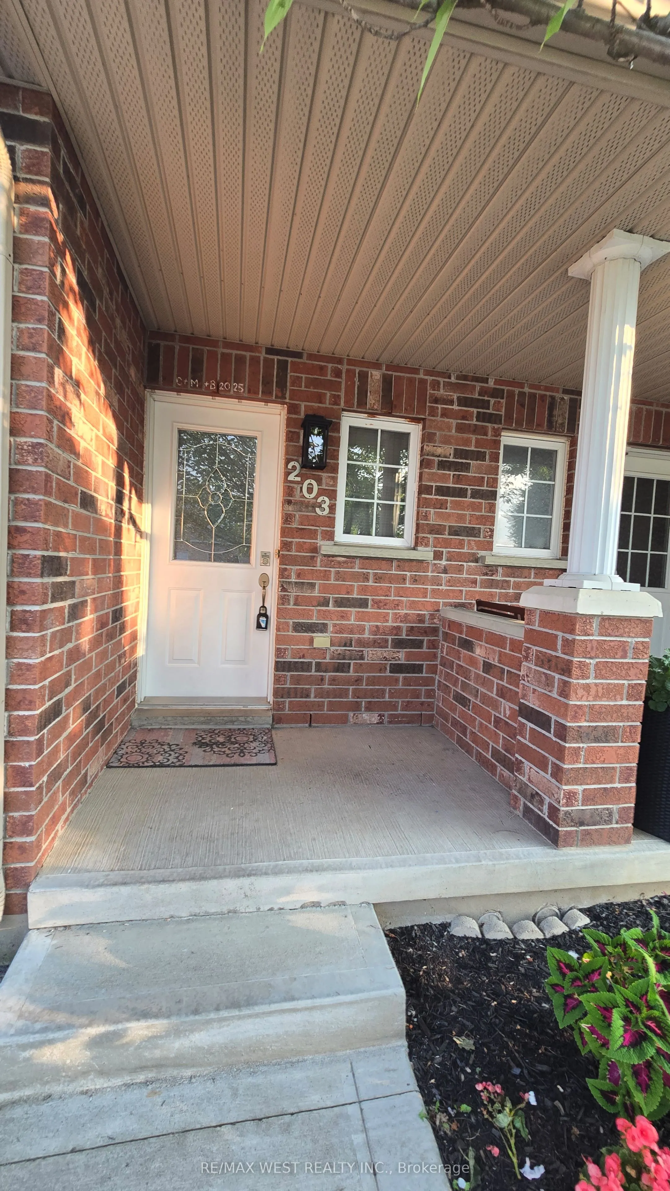 203 Langlaw Drive