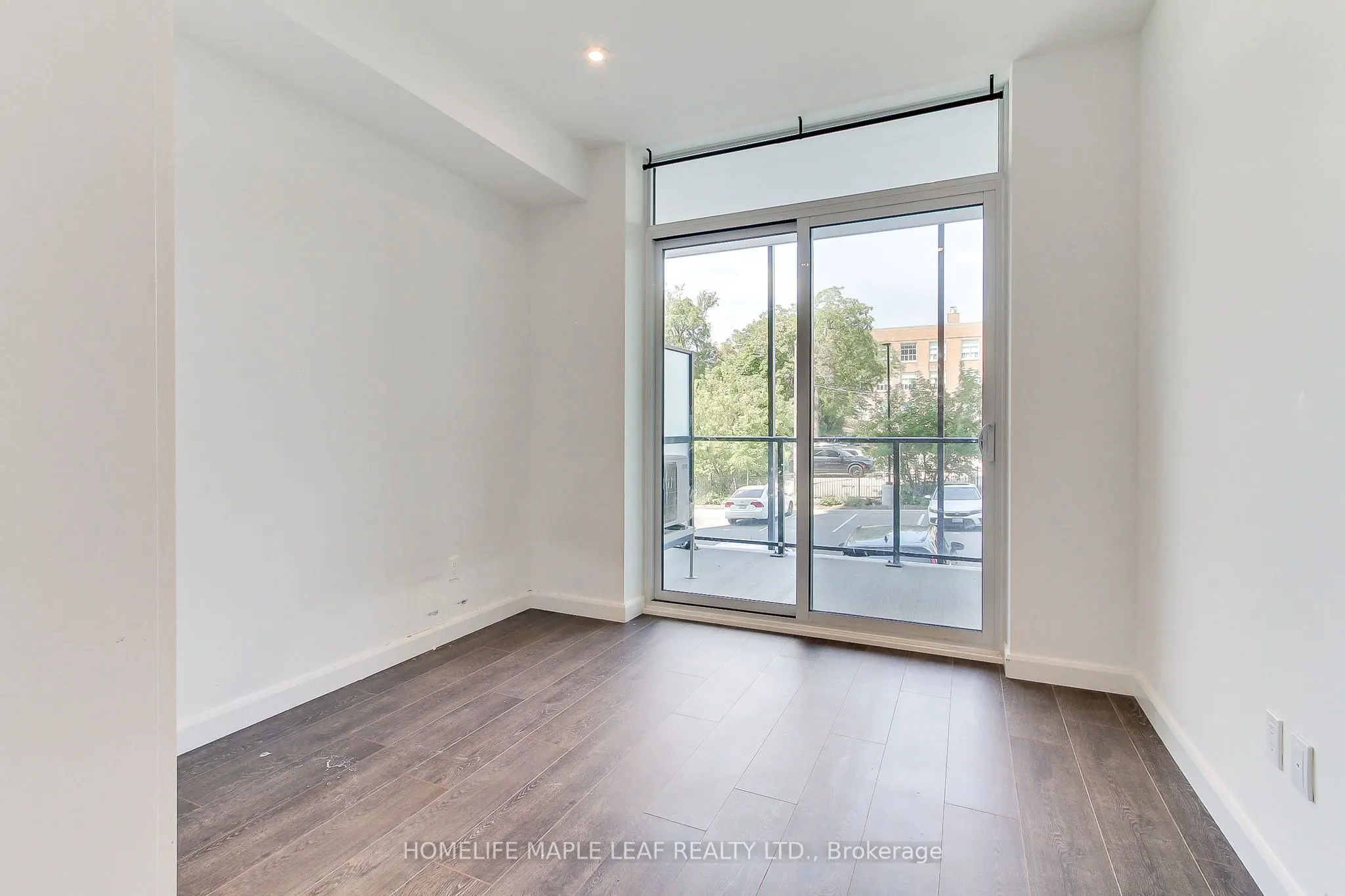 741 King Street W, #103