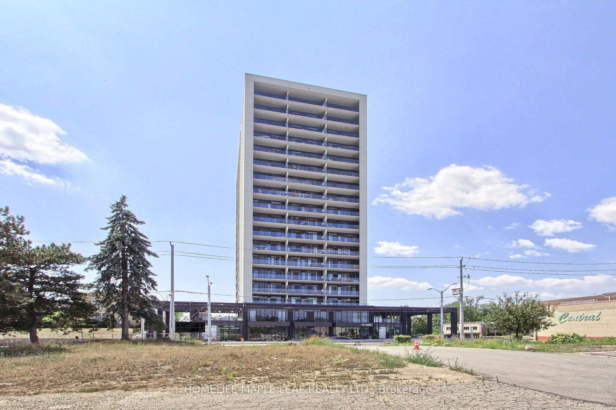 741 King Street W, #103