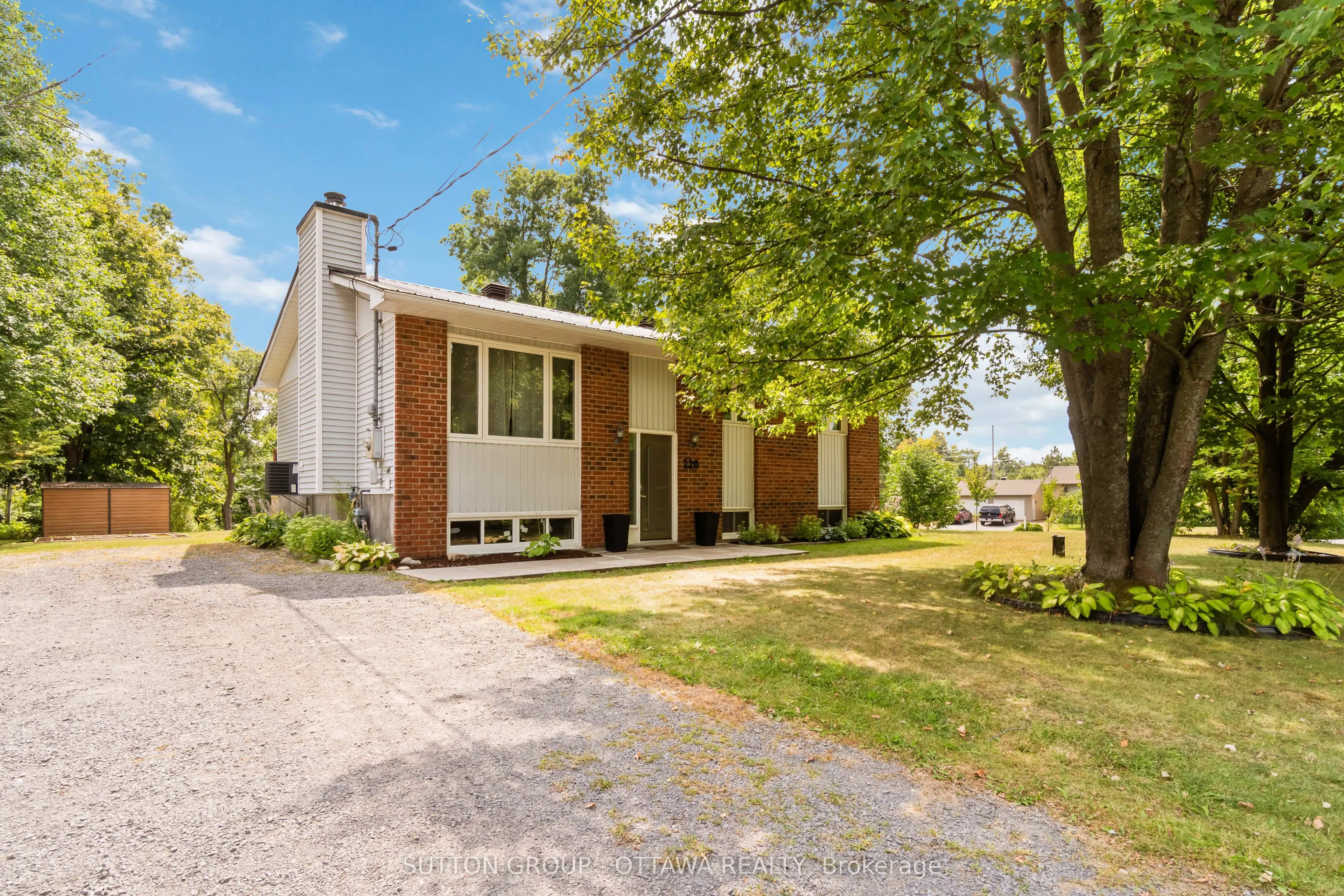 220 Agathe Street