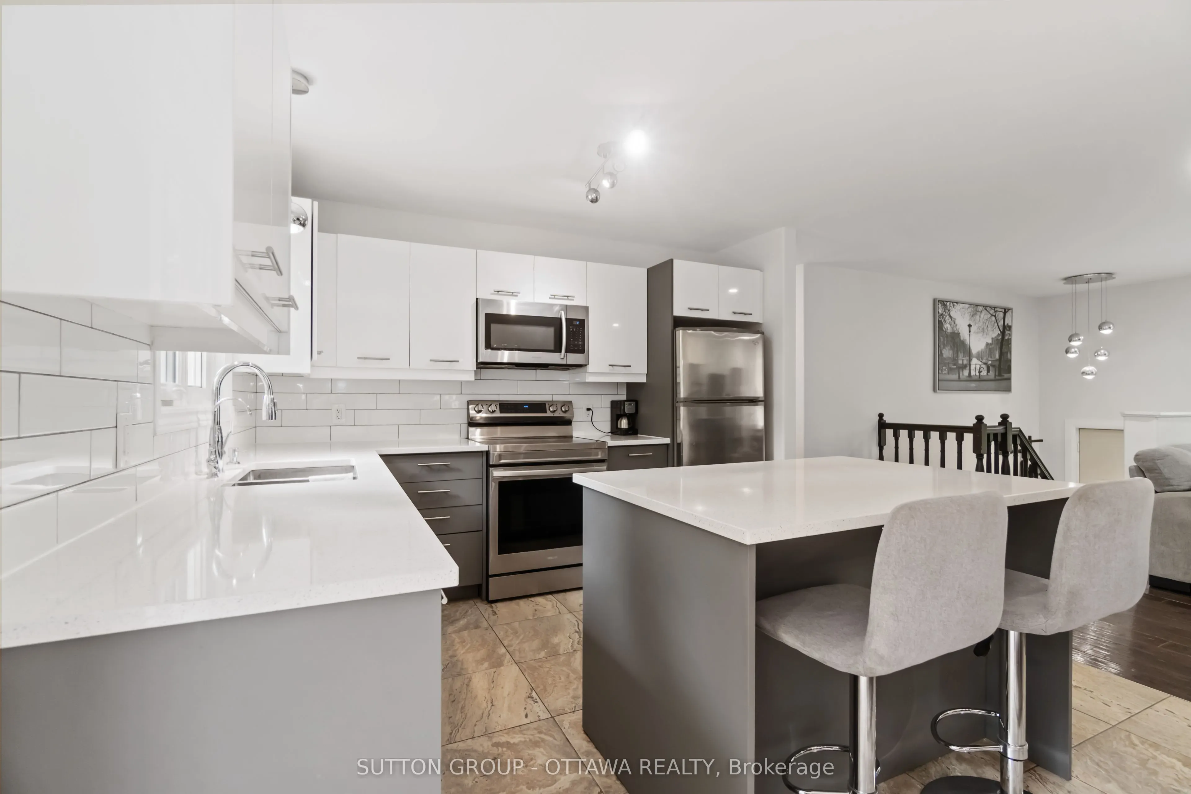 220 Agathe Street