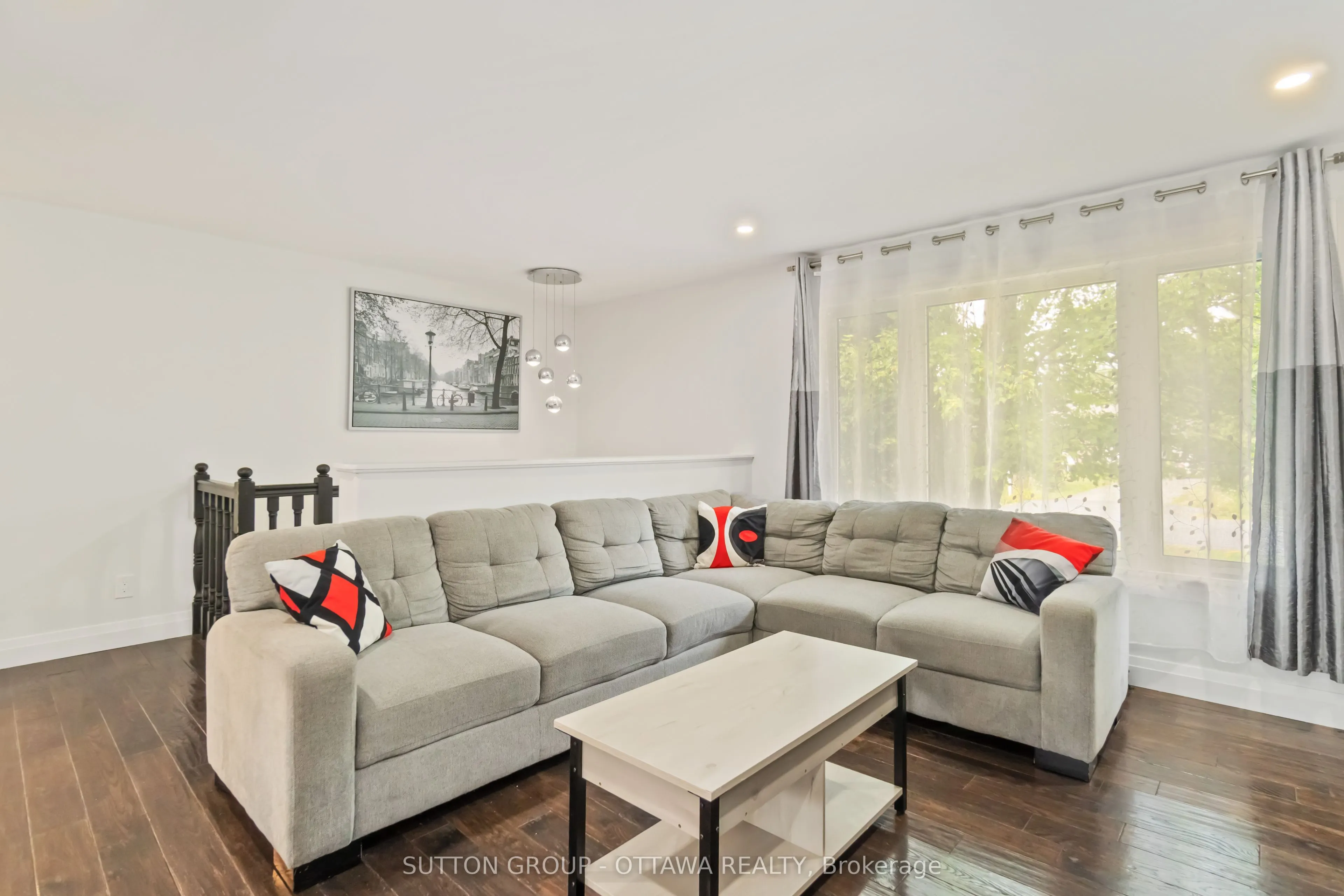 220 Agathe Street