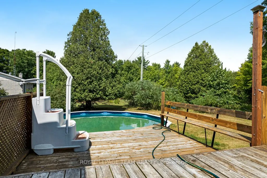 8133 County Rd 44 Road