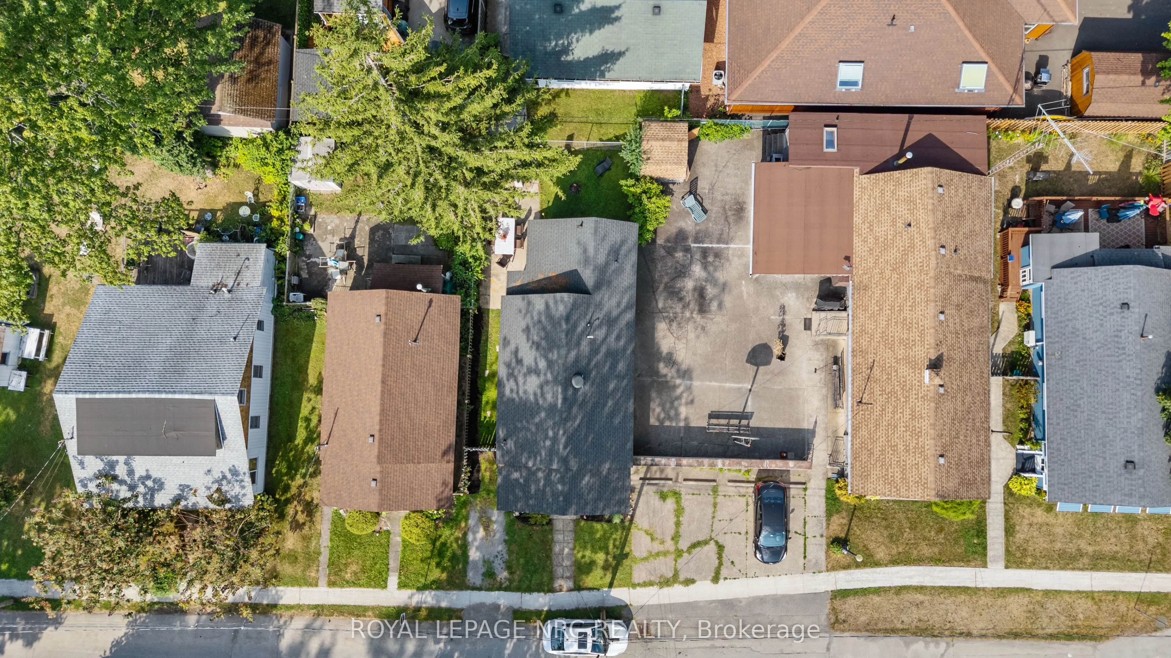 373 Oakwood Avenue