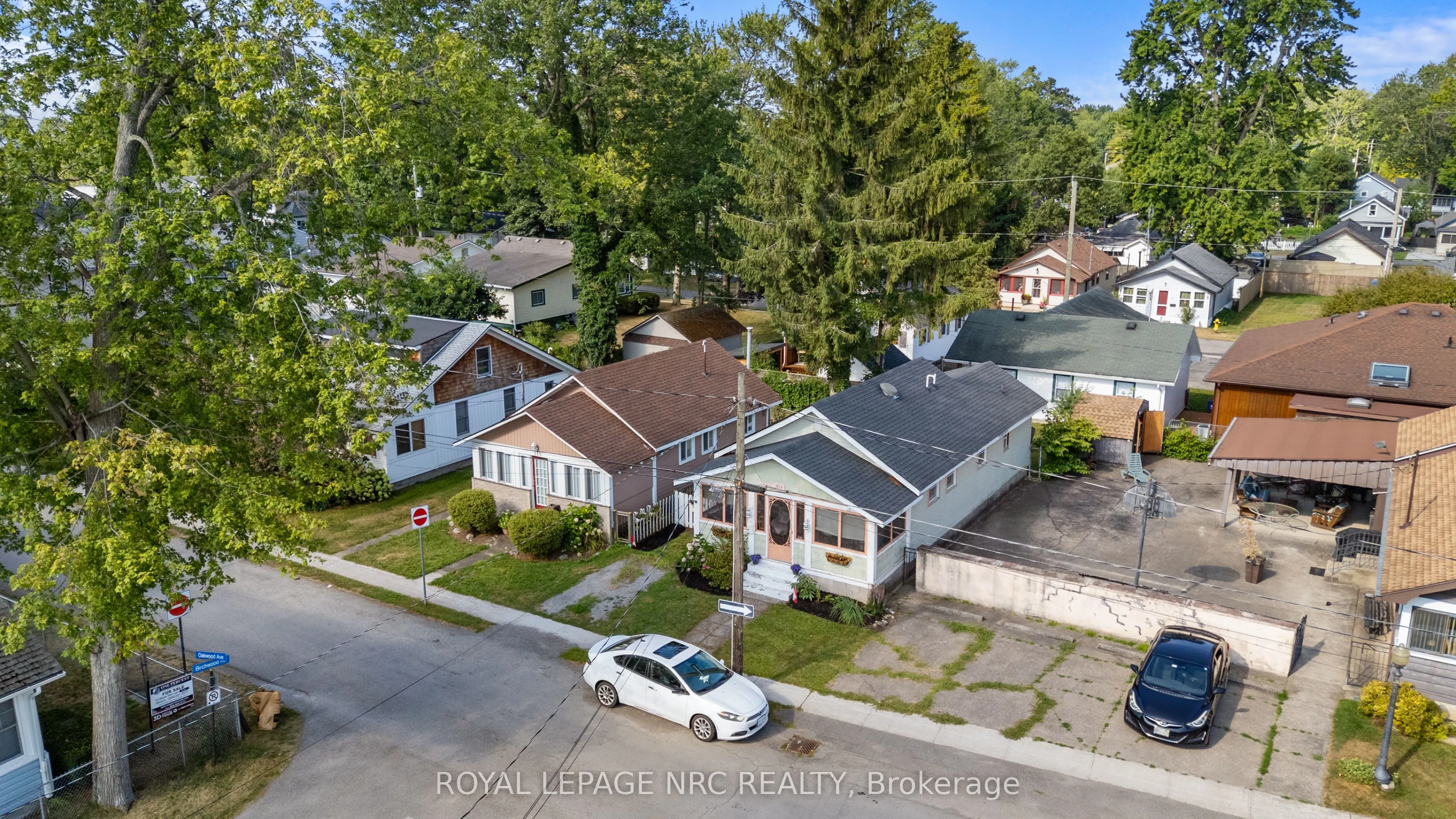 373 Oakwood Avenue
