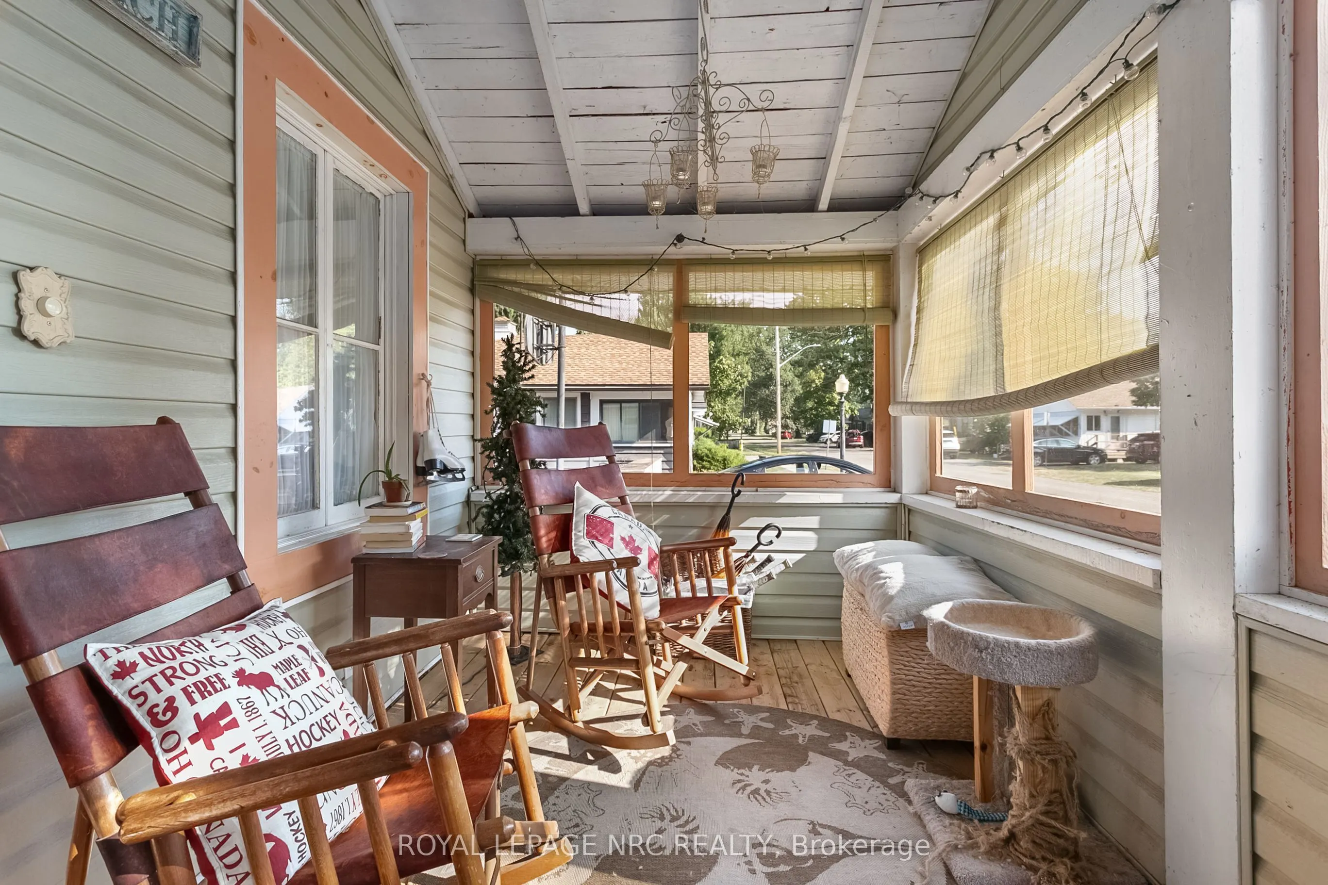 373 Oakwood Avenue