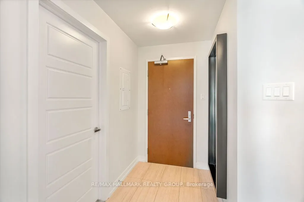330 Titan Private, #210