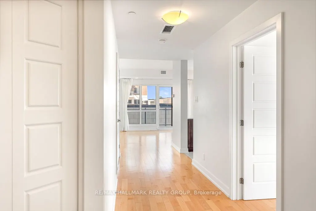330 Titan Private, #210