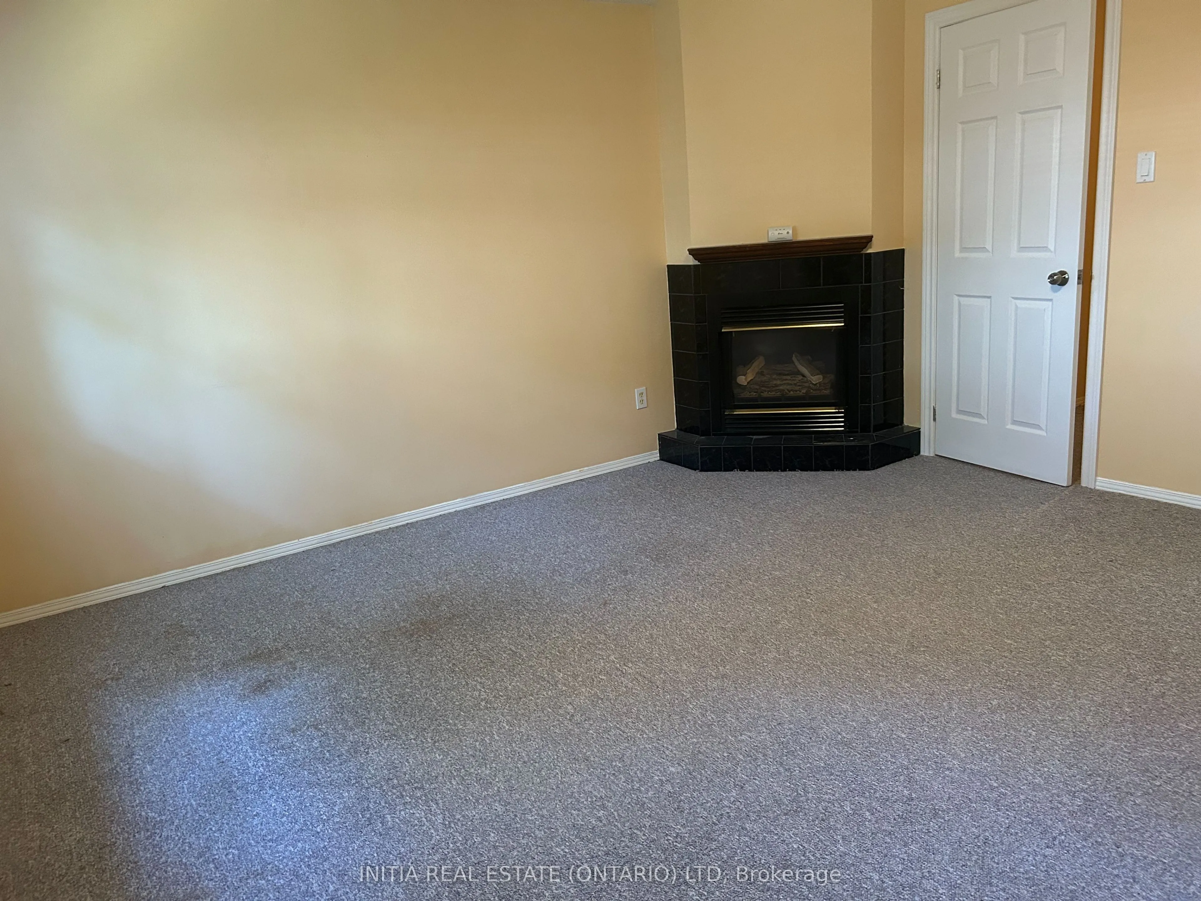 320 Westminster Avenue, #141