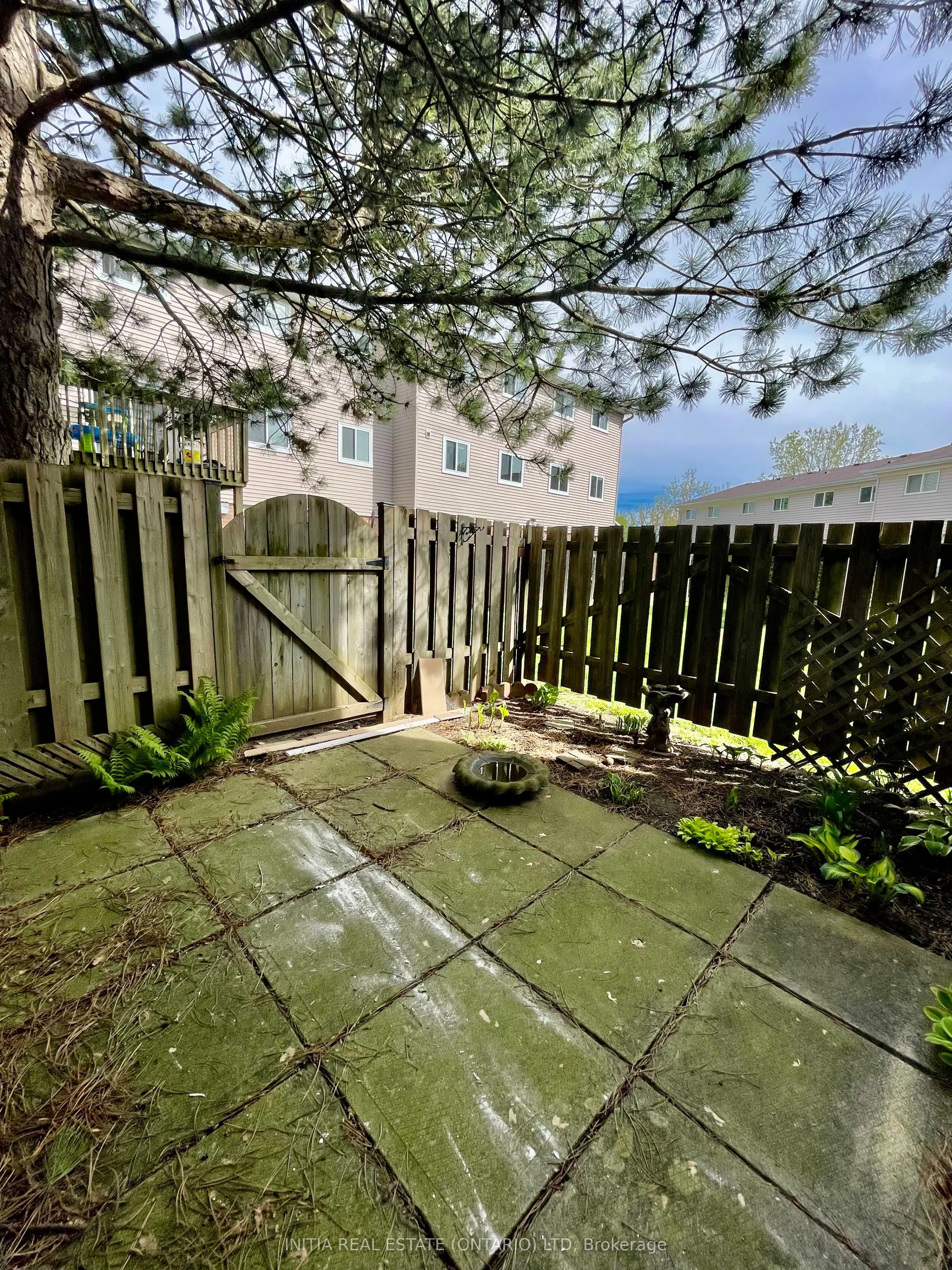 320 Westminster Avenue, #141