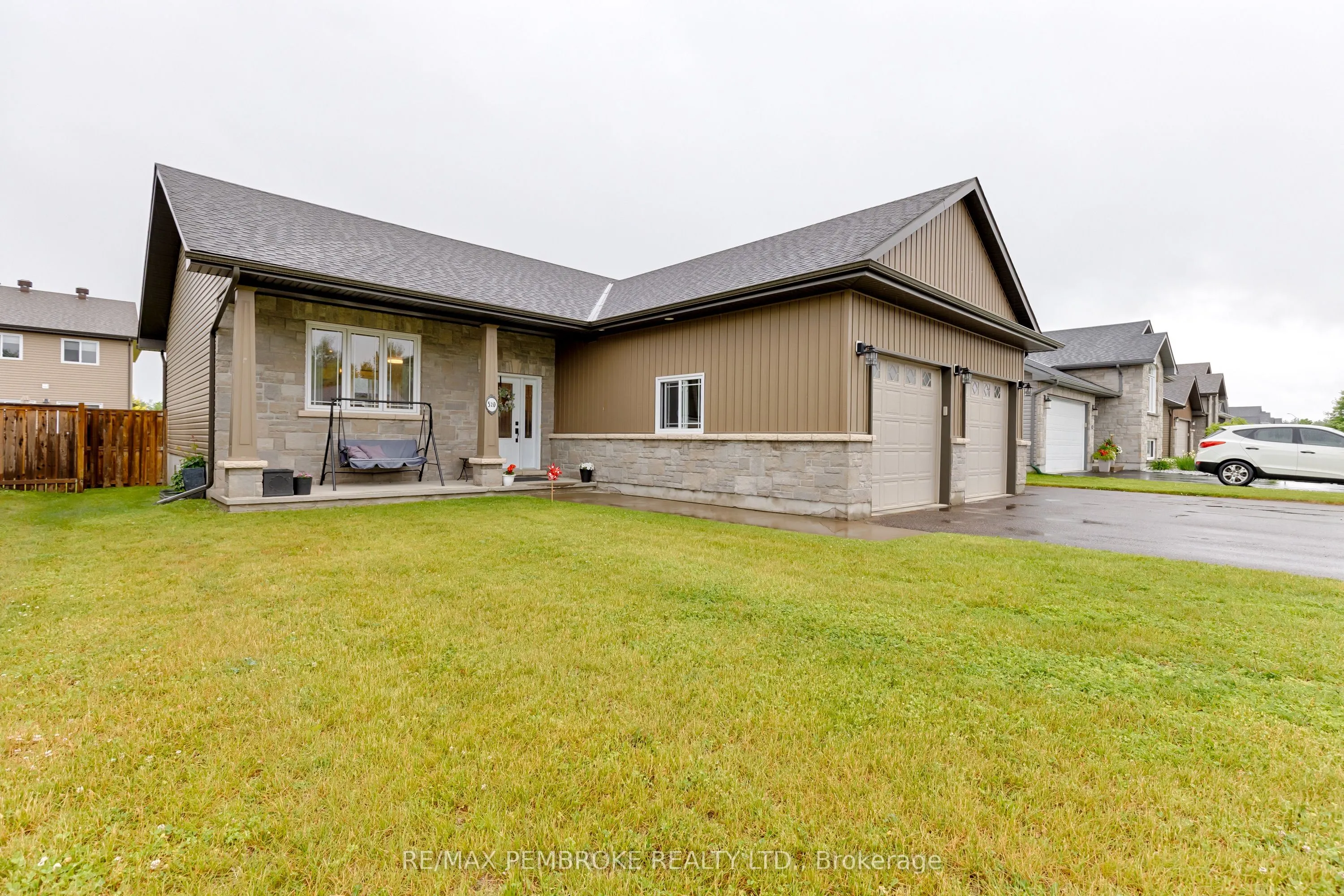 520 Gardner Crescent