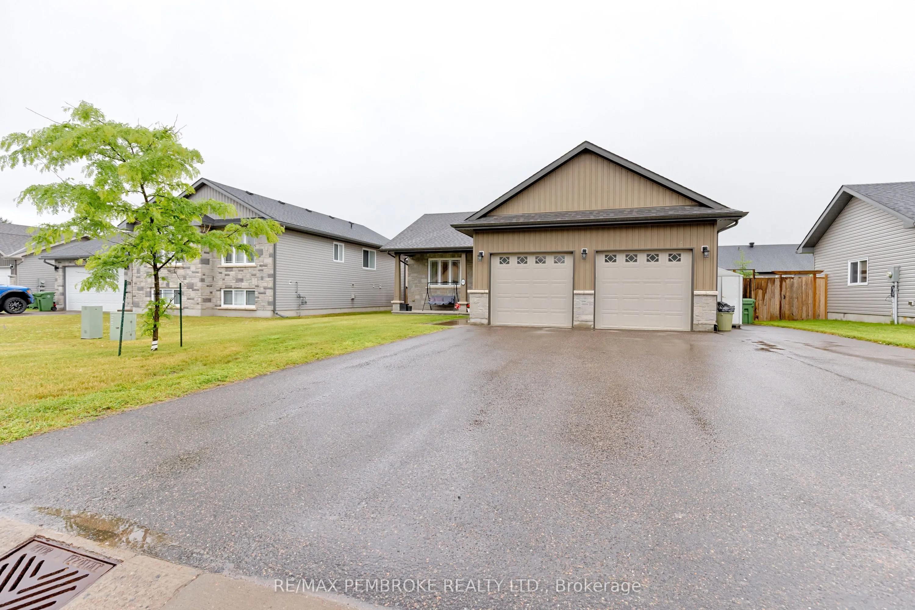 520 Gardner Crescent