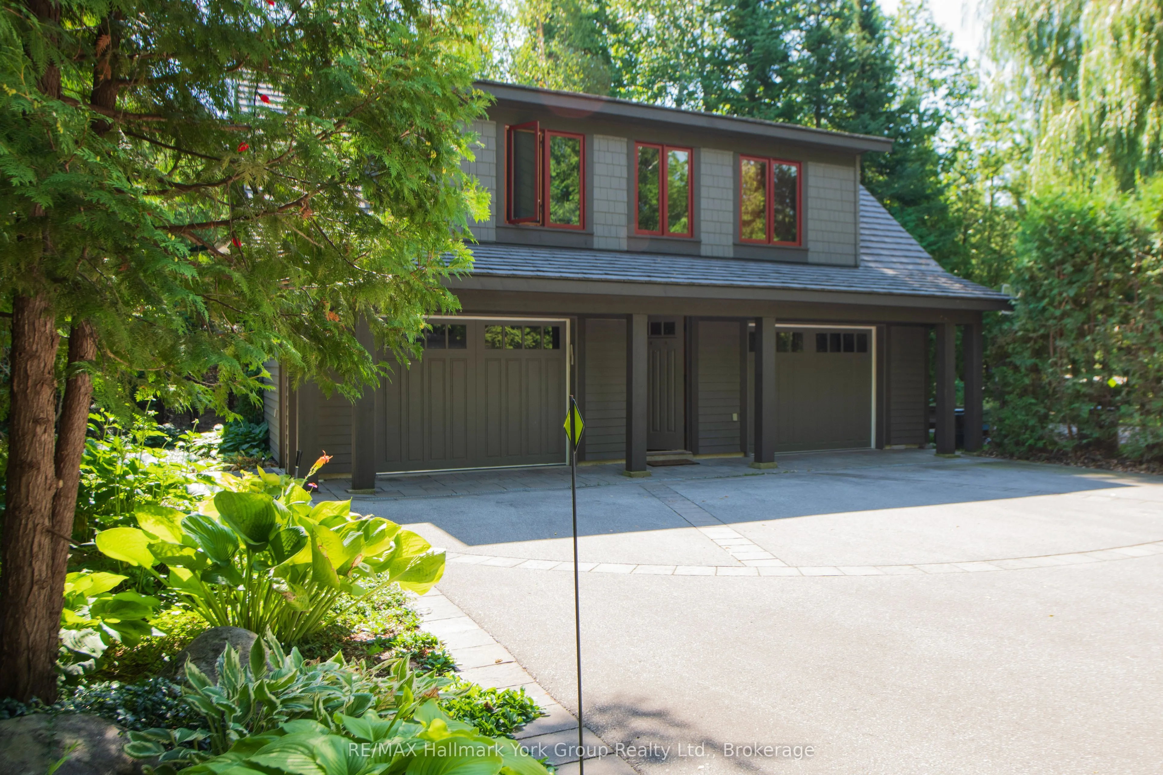 125 Lakewood Drive