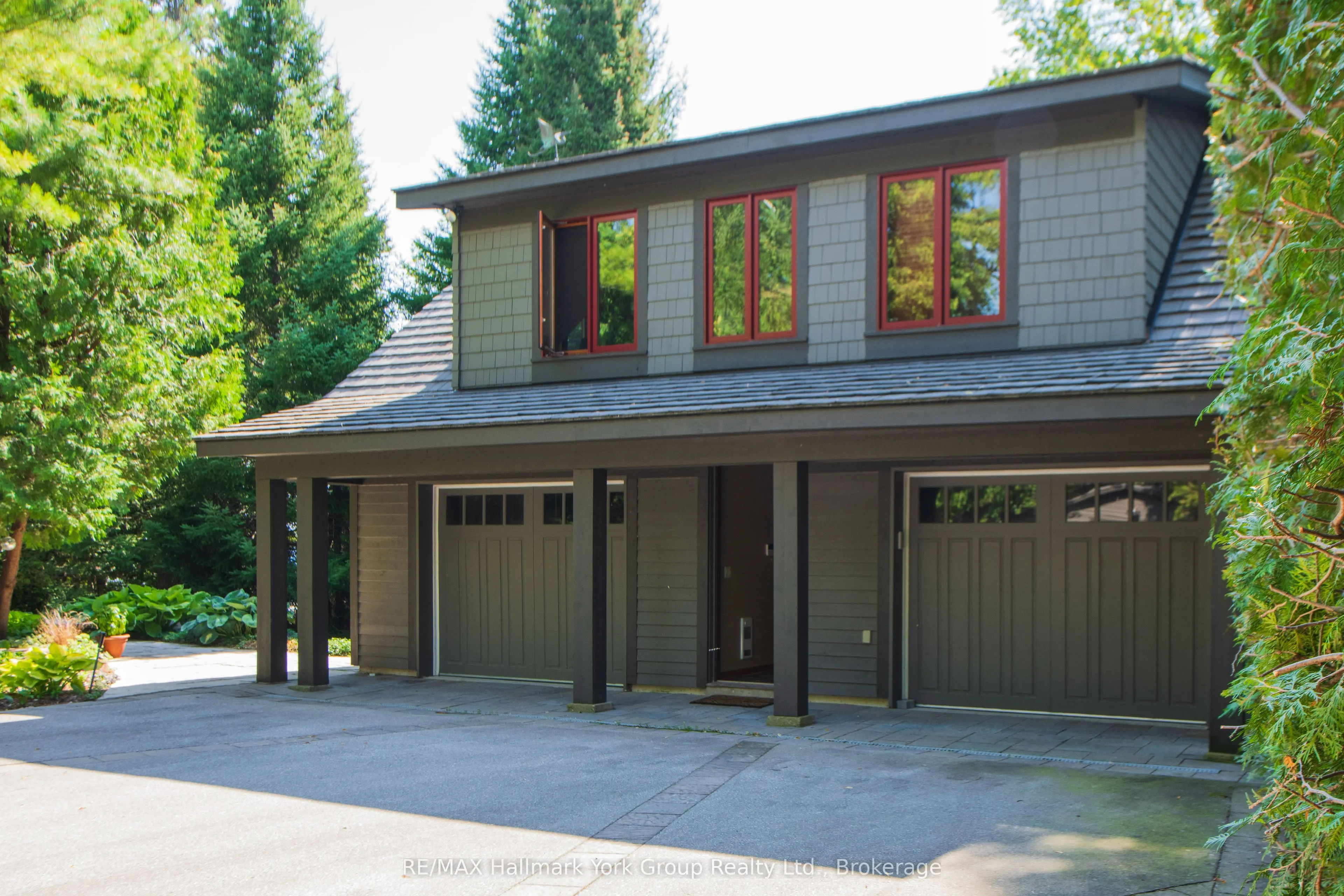 125 Lakewood Drive