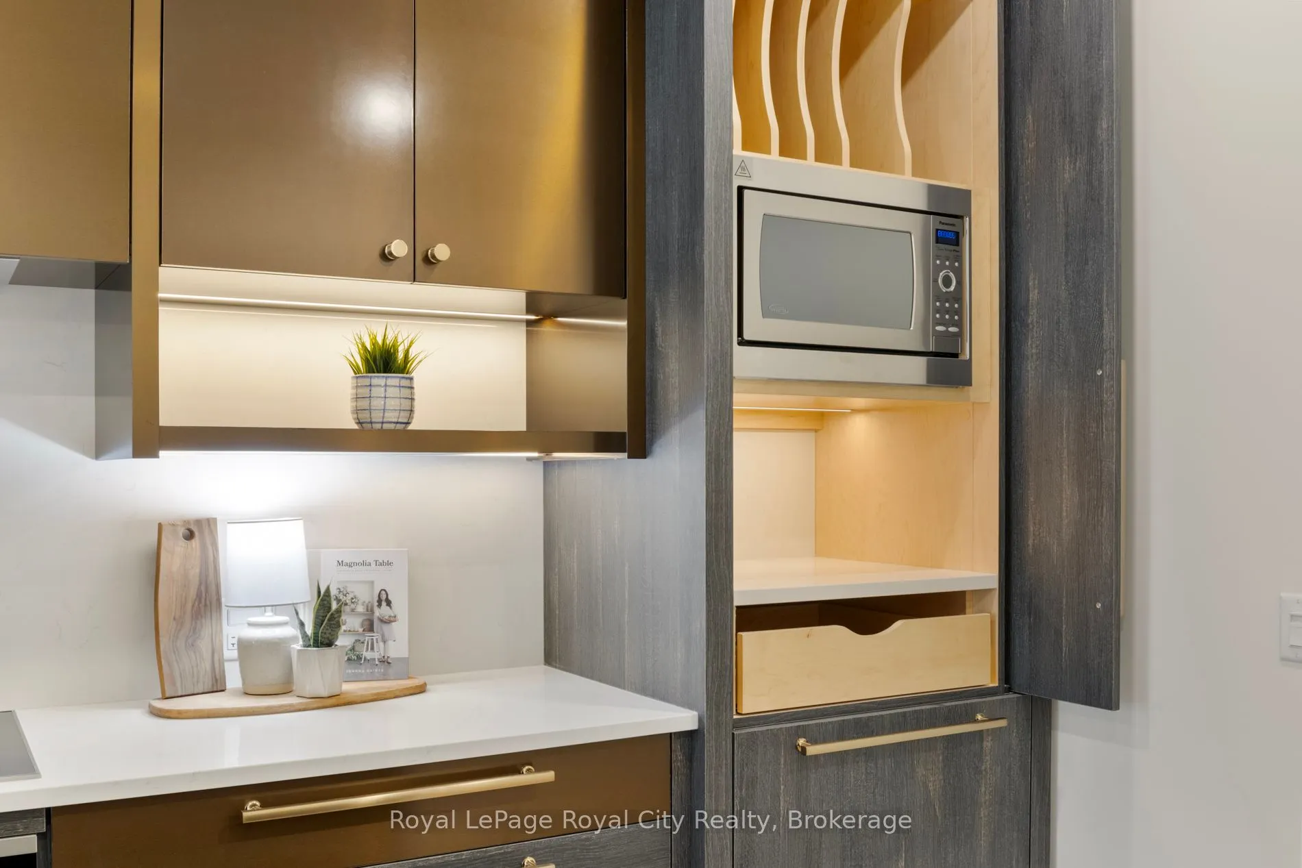 6523 Wellington 7 Road, #35