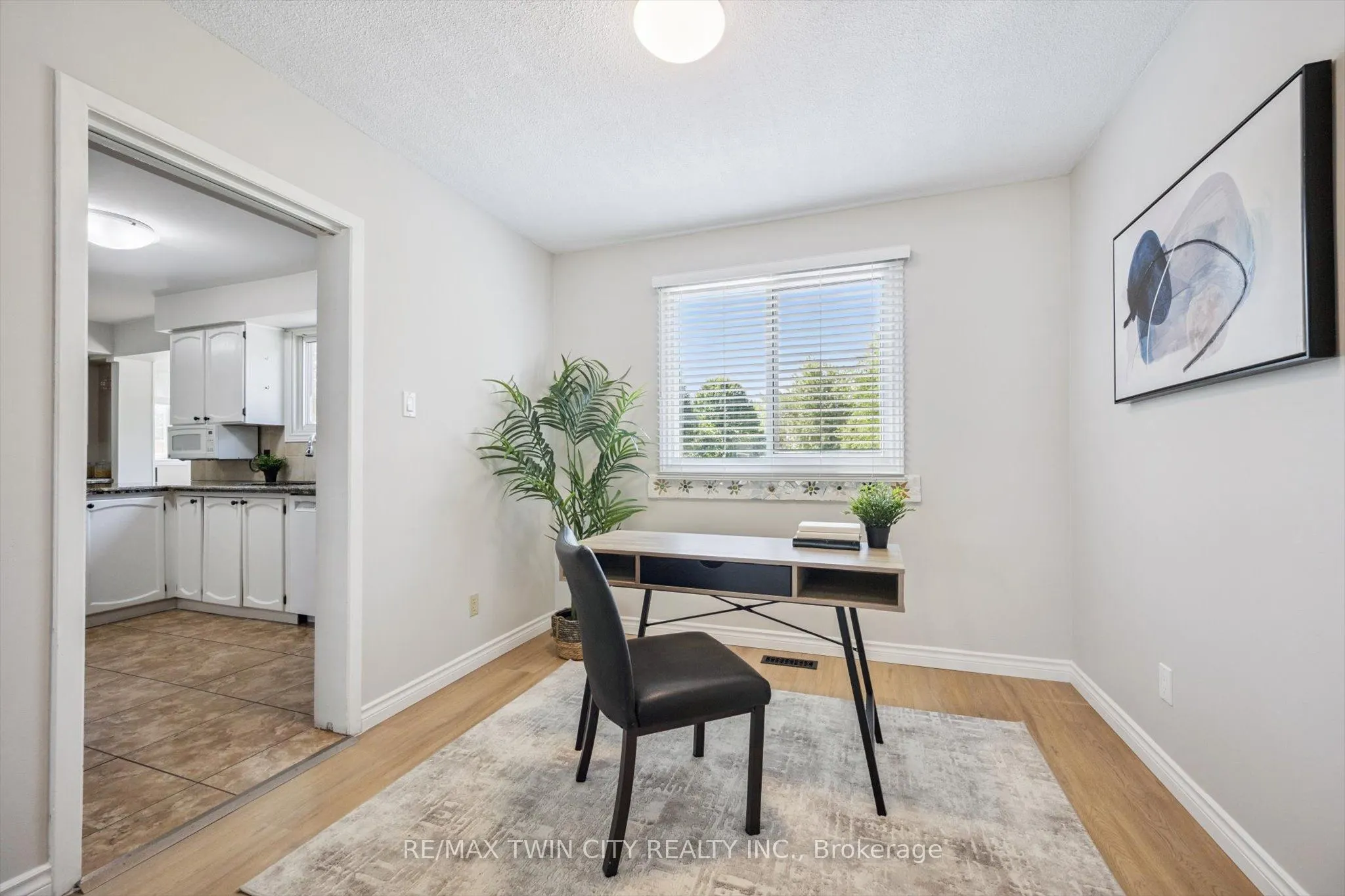 136 St Jerome Crescent