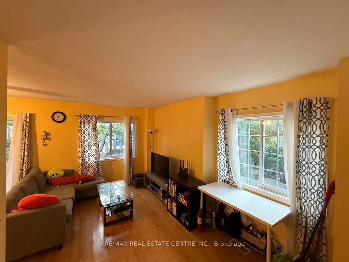 185 Highland Crescent, #1