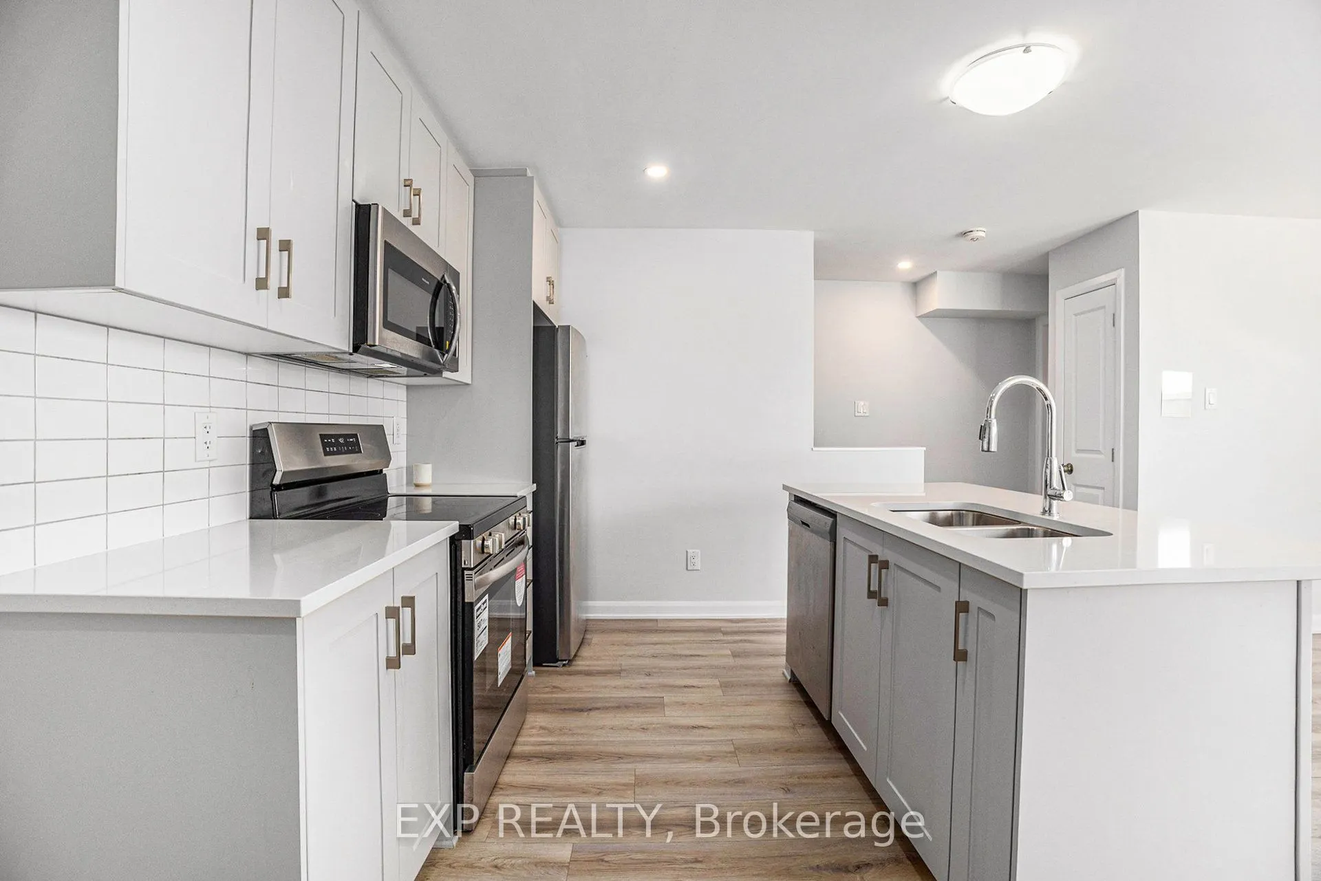 1523 Creekway Private, #-