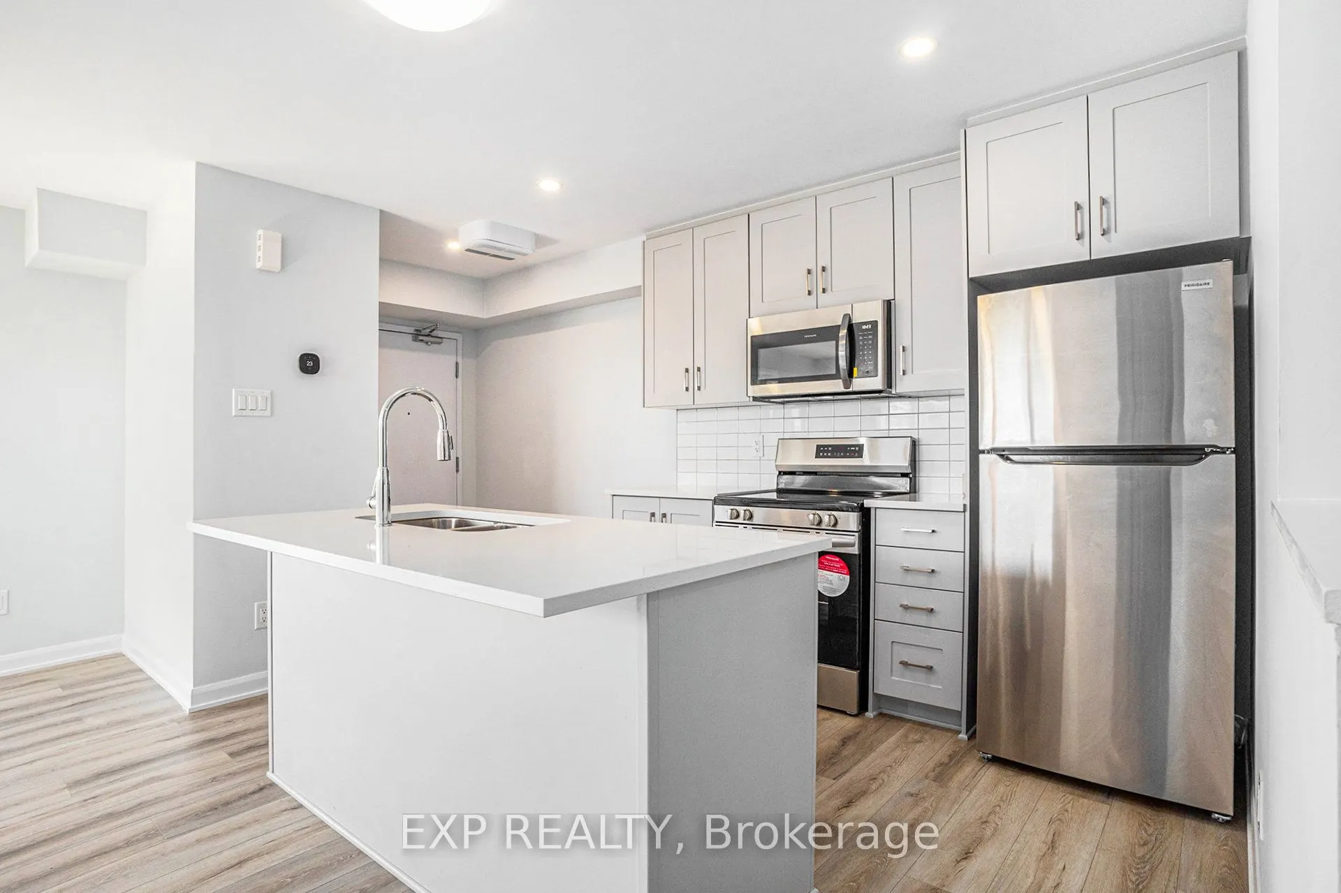 1523 Creekway Private, #-