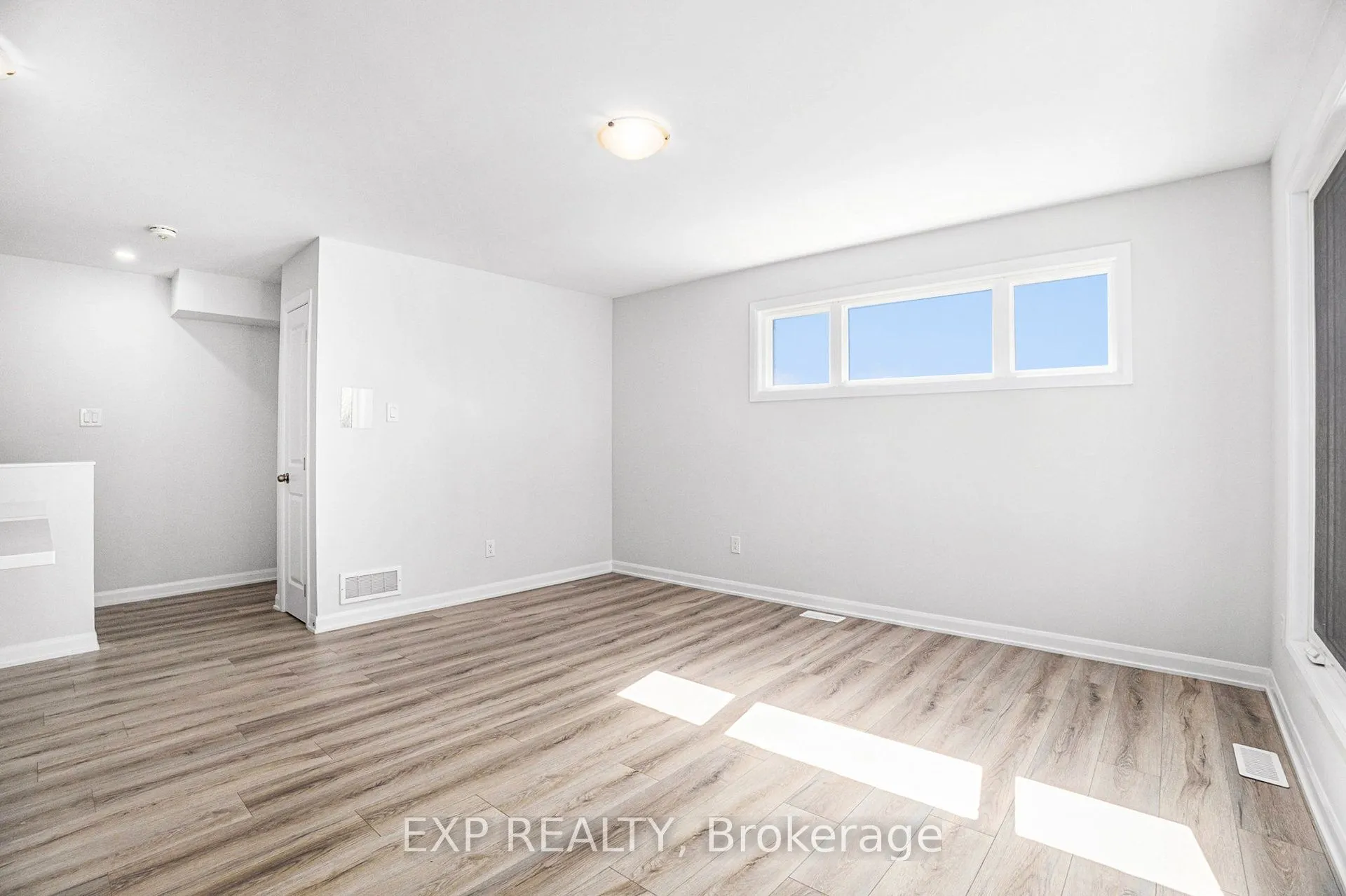 1523 Creekway Private, #-