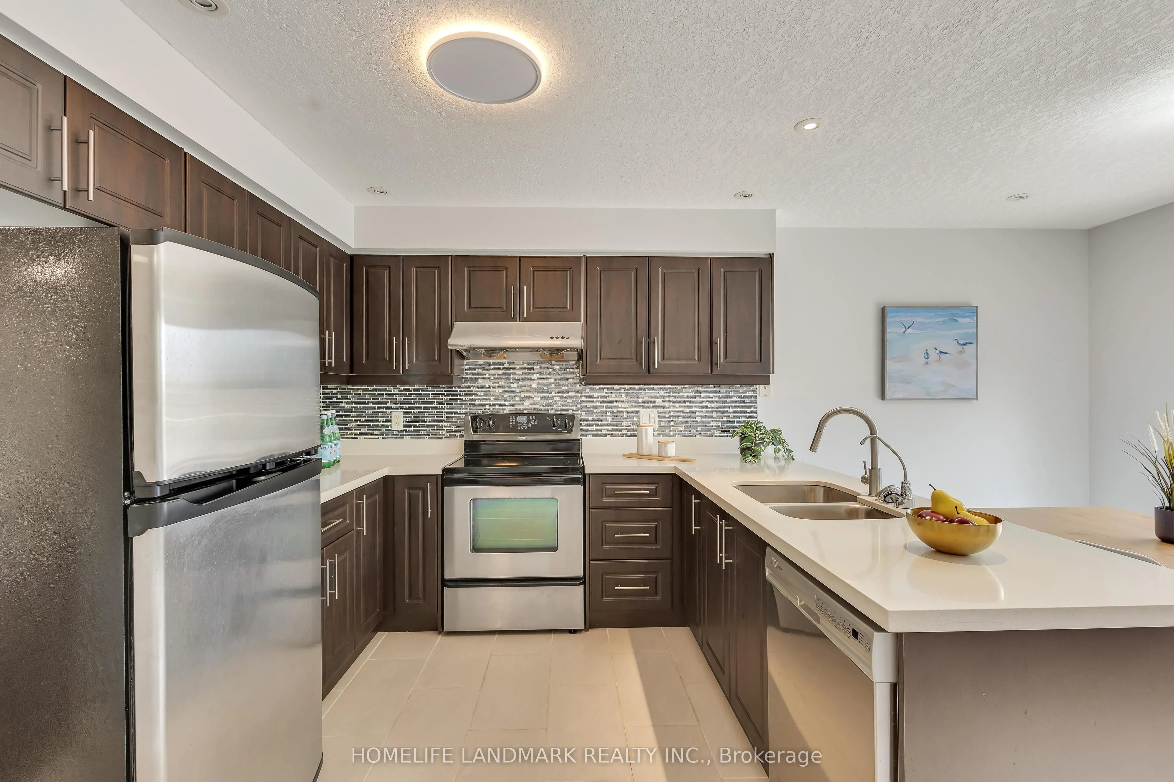 205 Holbeach Crescent