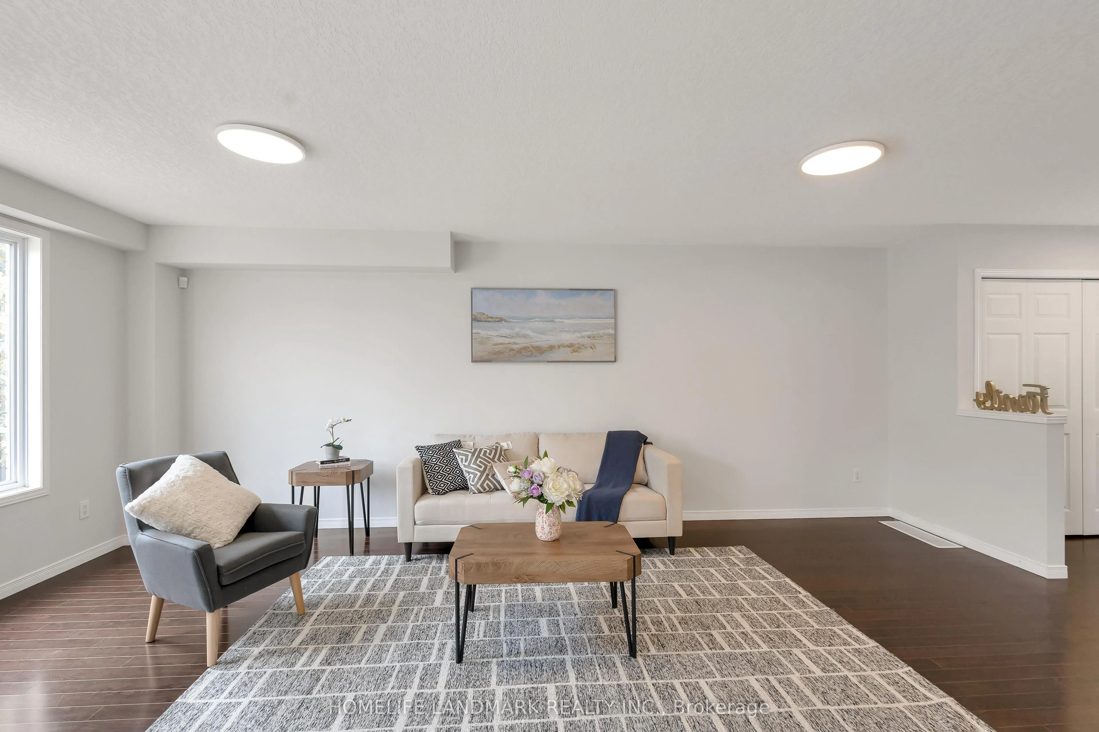 205 Holbeach Crescent