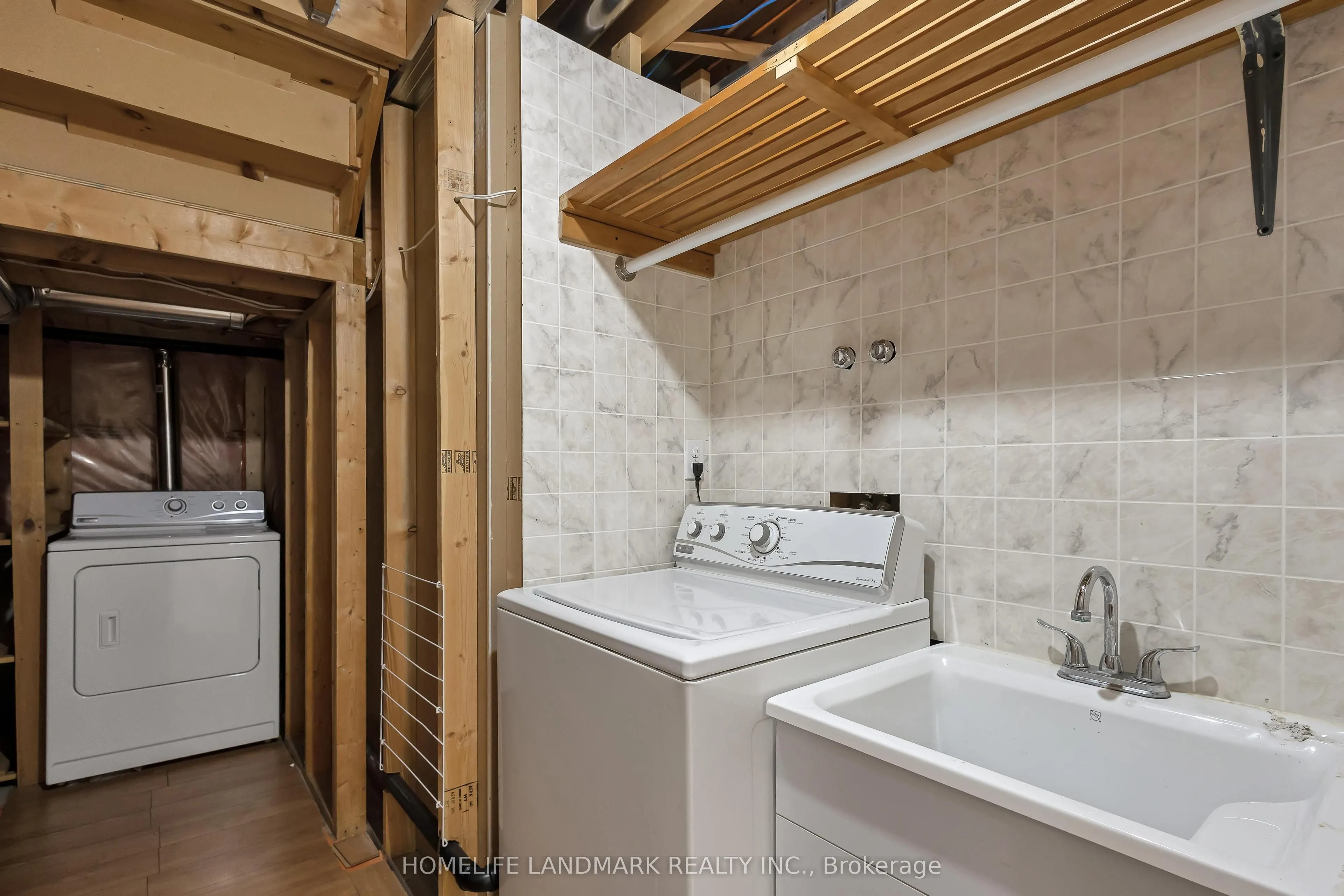 205 Holbeach Crescent