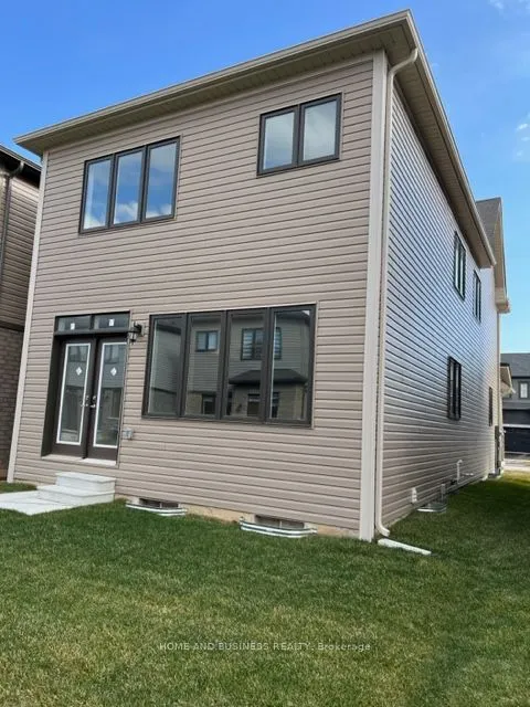 16 Amos Avenue