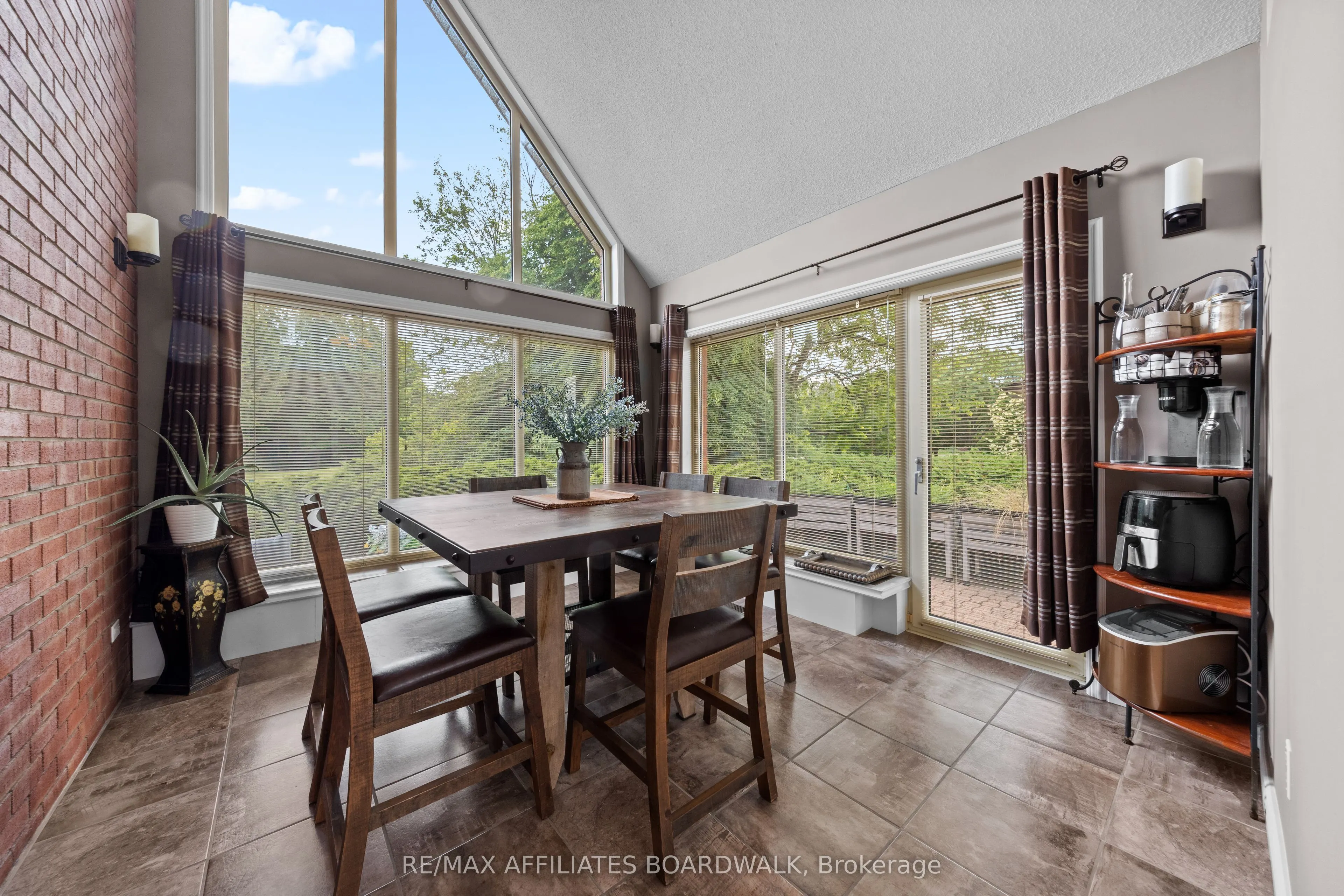 1700 Lakeshore Drive