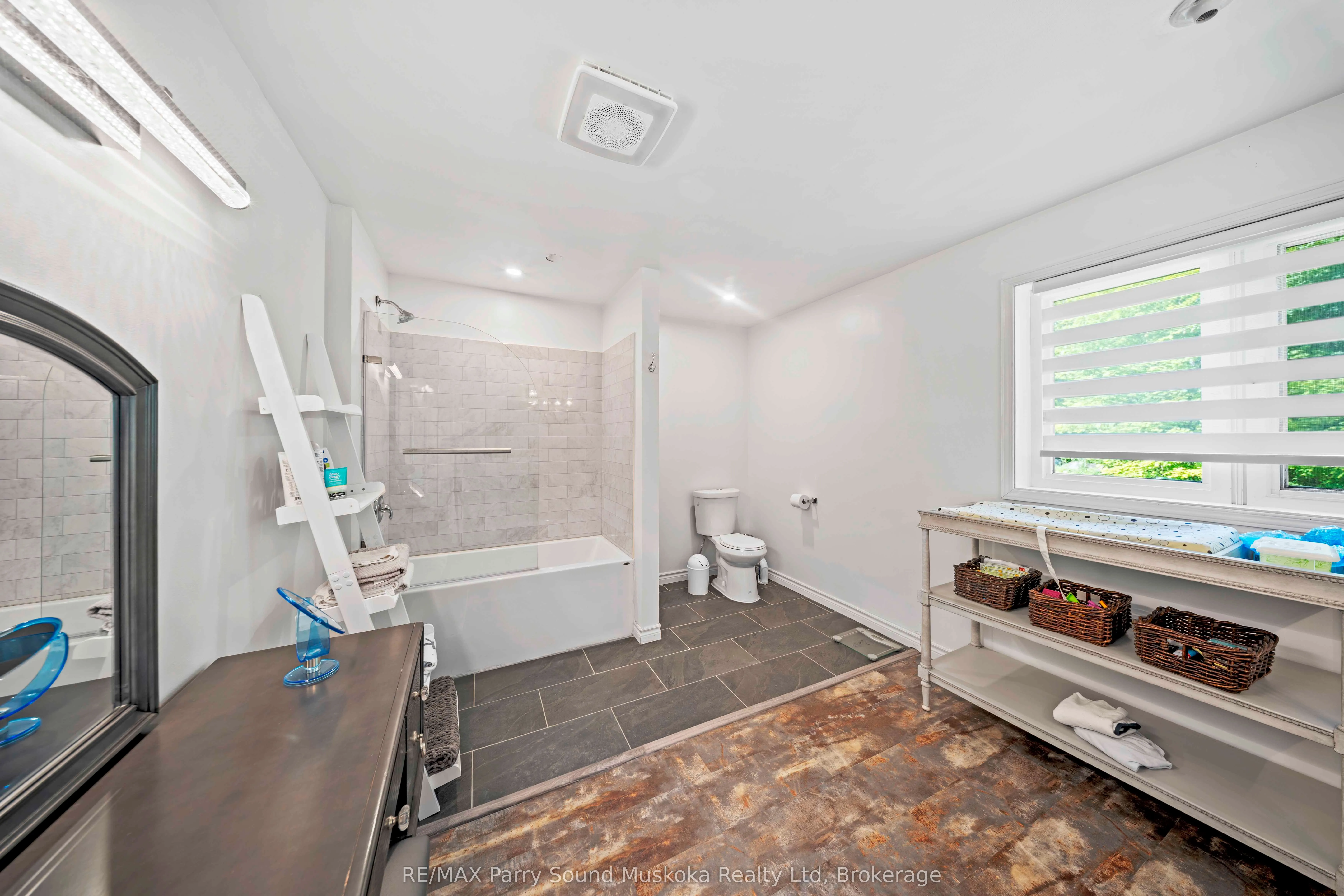 23 Shady Maple Trail