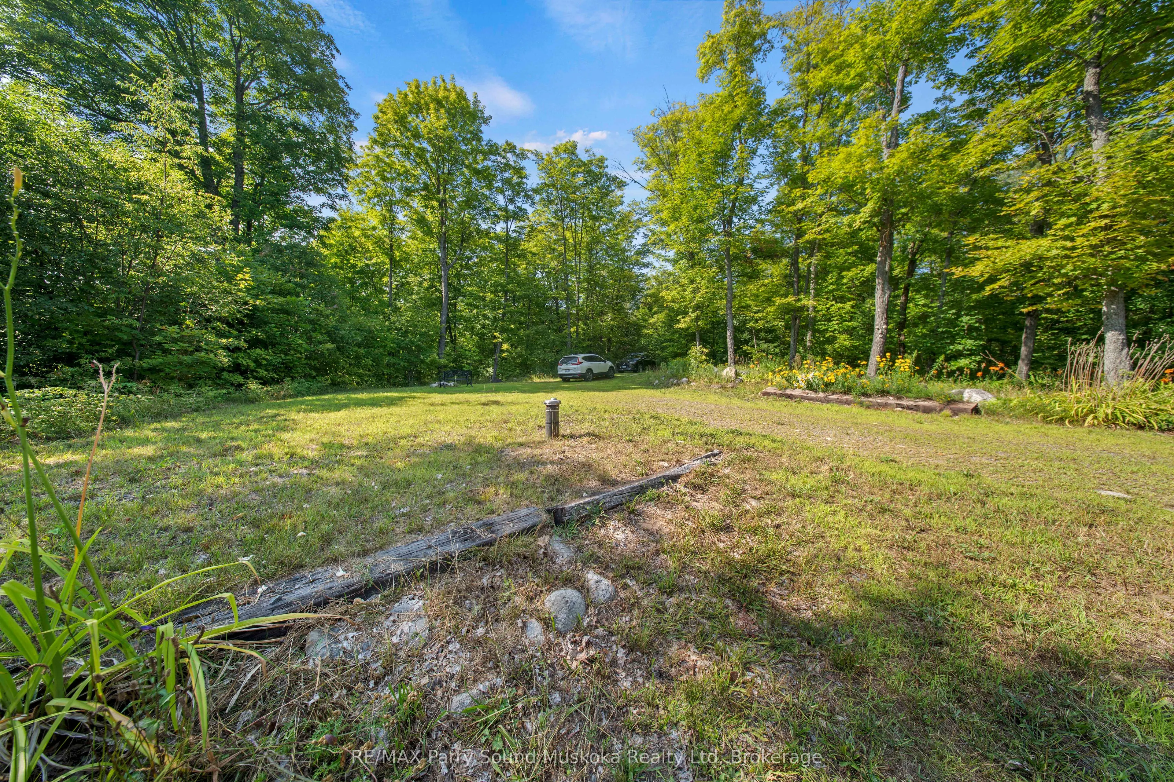 23 Shady Maple Trail