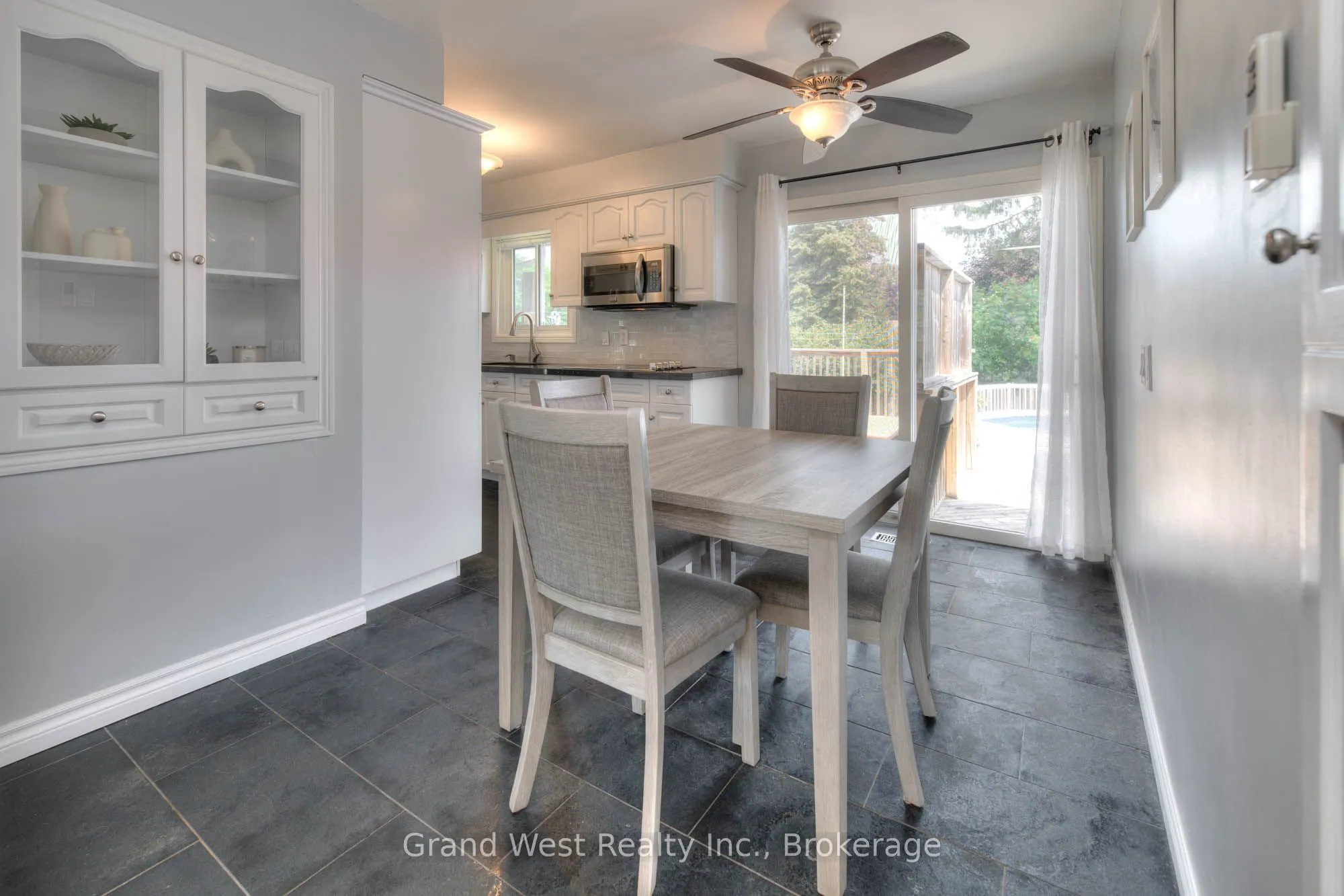 67 Elmwood Crescent