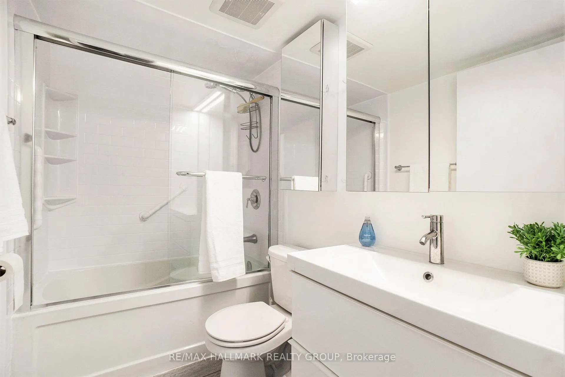 40 Landry Street, #1406