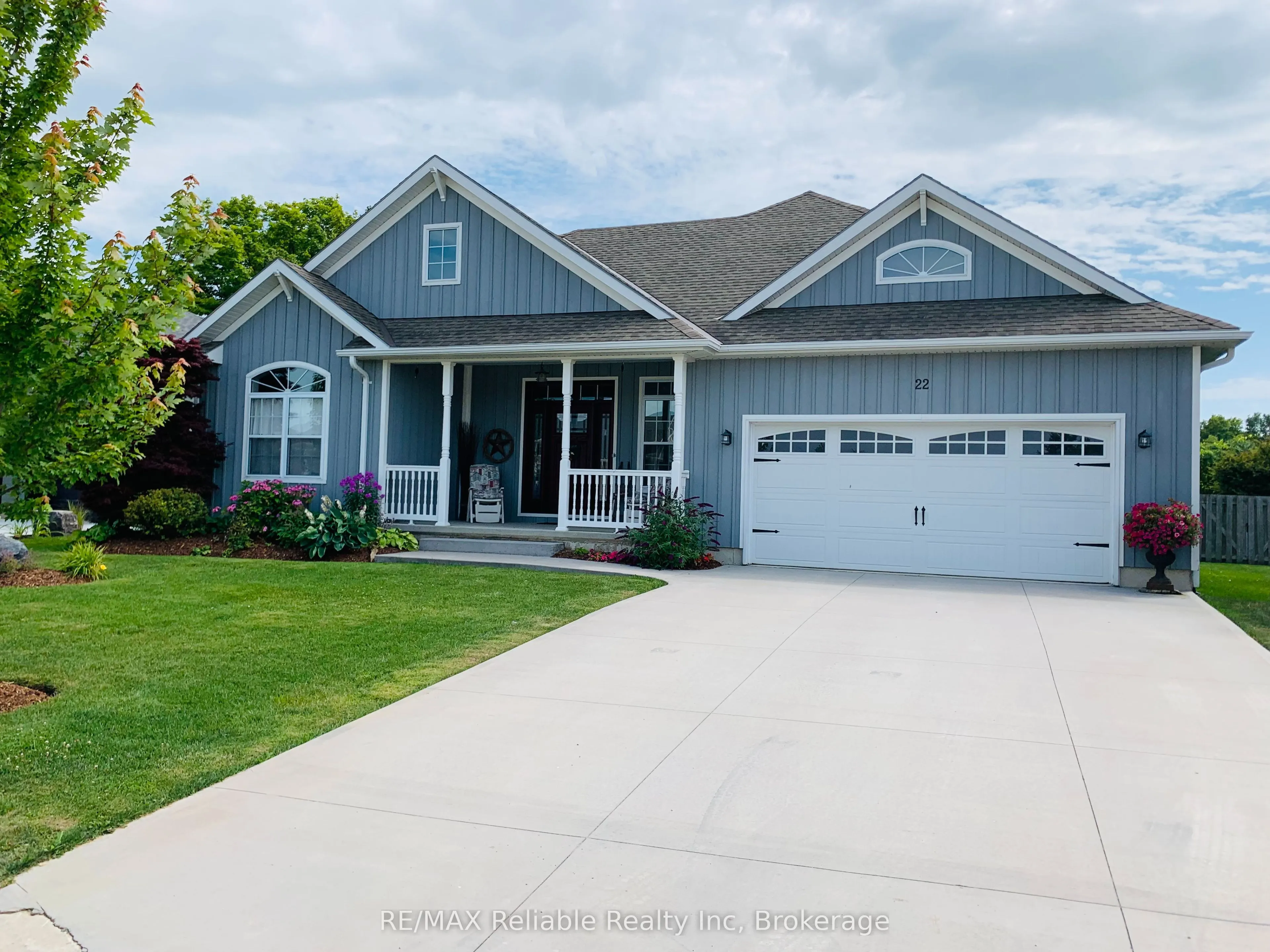 22 Thimbleweed Drive