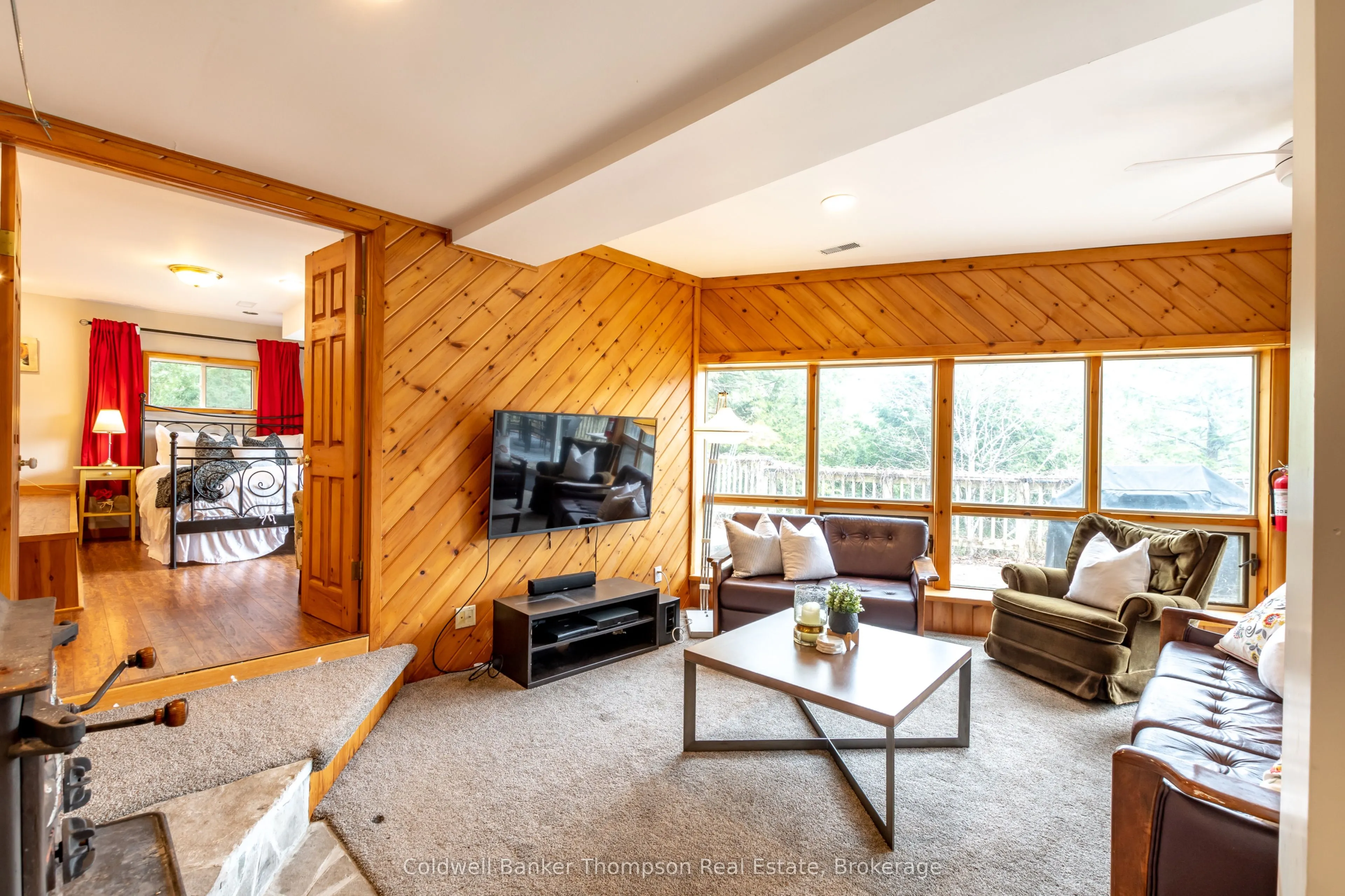 1063 Lakeview Road