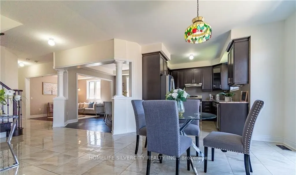 1029 Upper Thames Drive