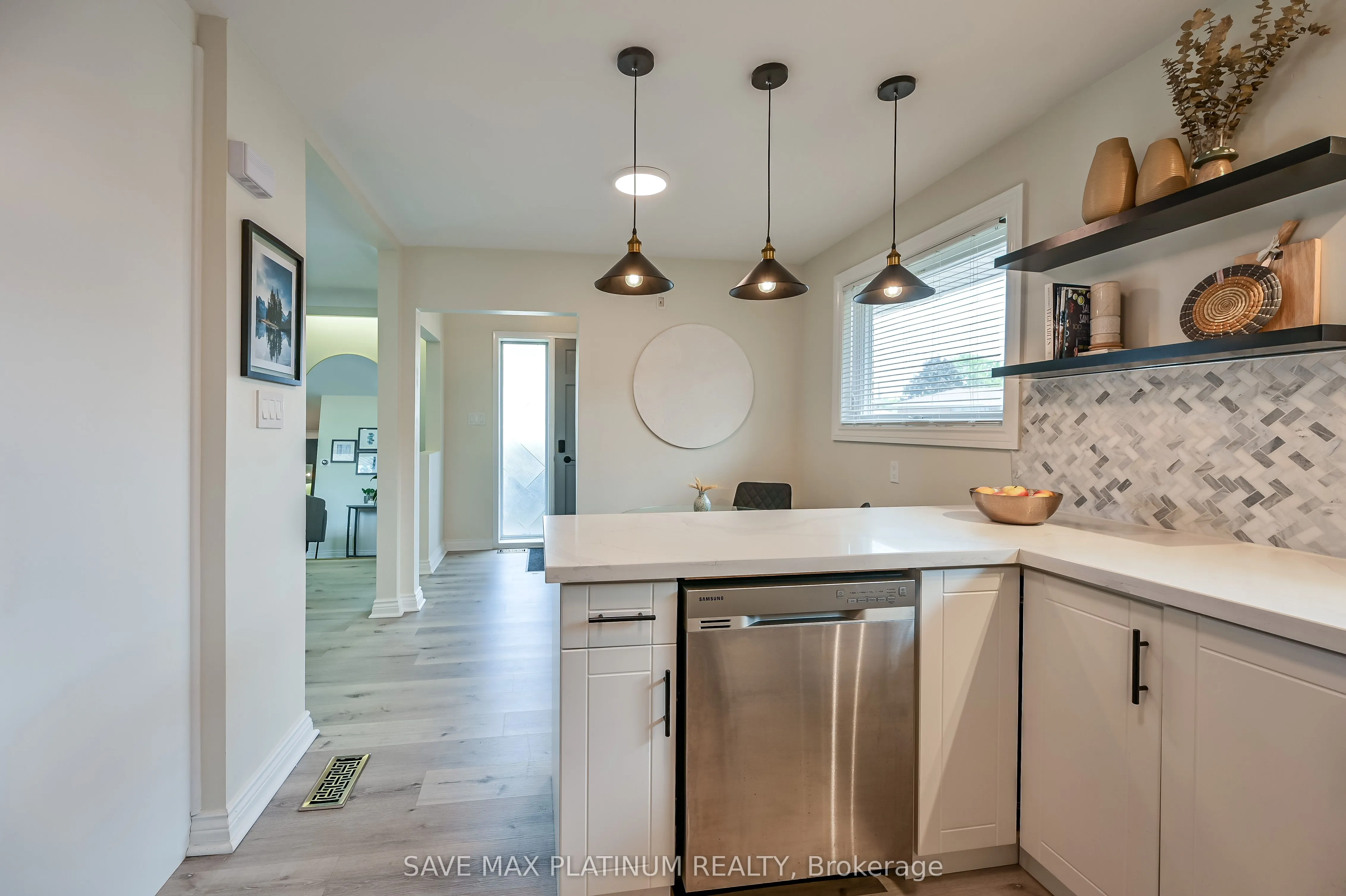 18 Gardenia Court