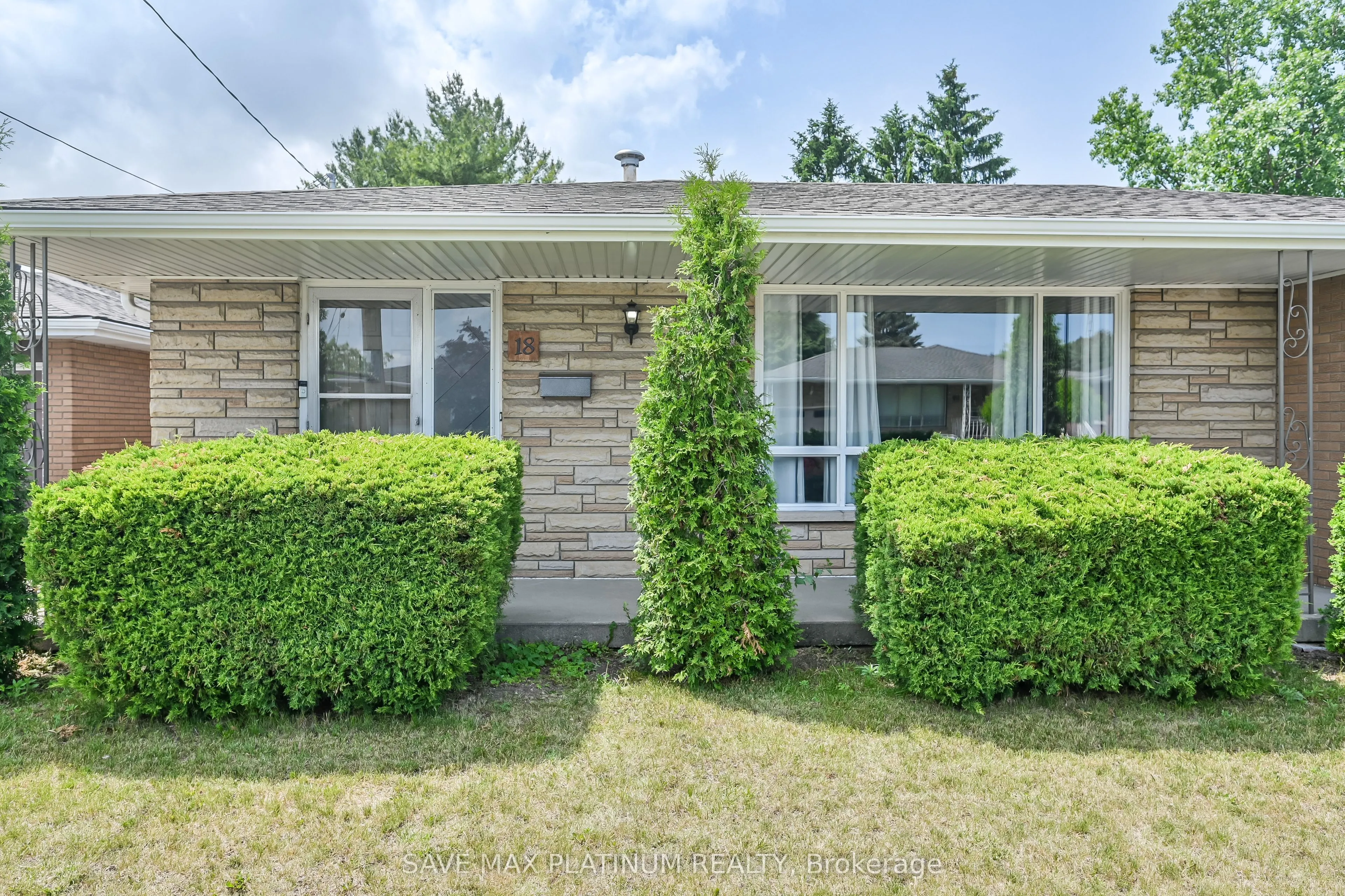 18 Gardenia Court