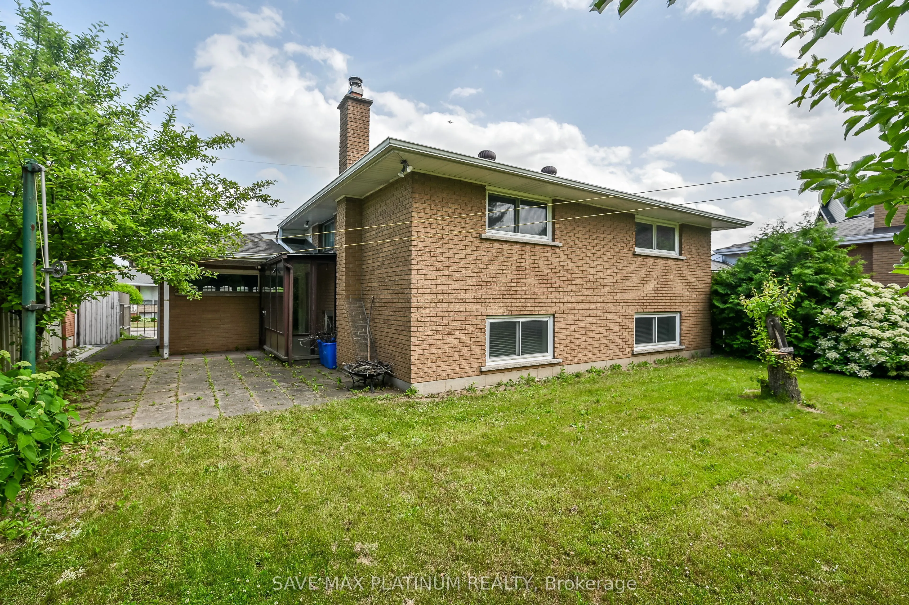 18 Gardenia Court