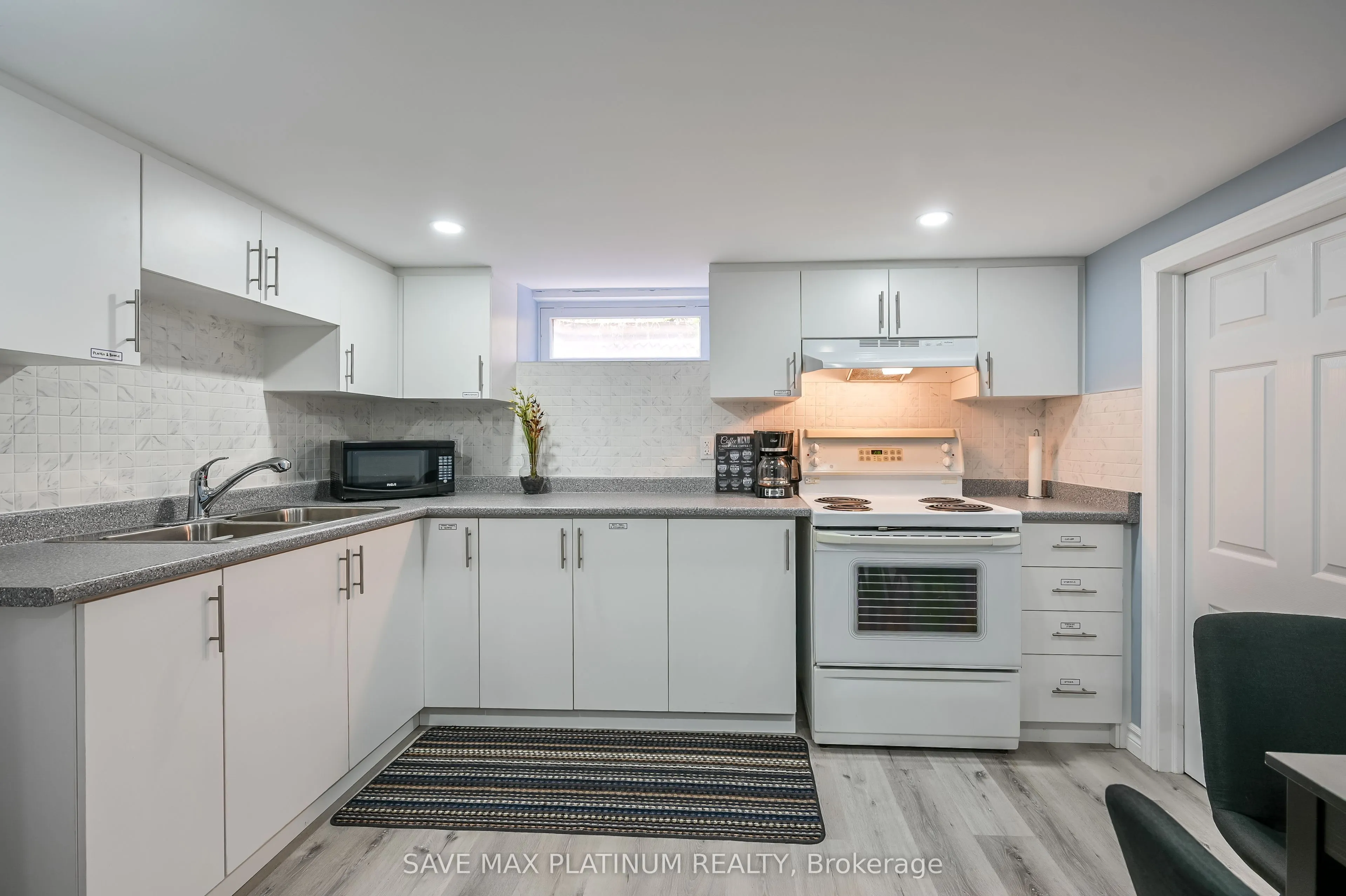 18 Gardenia Court