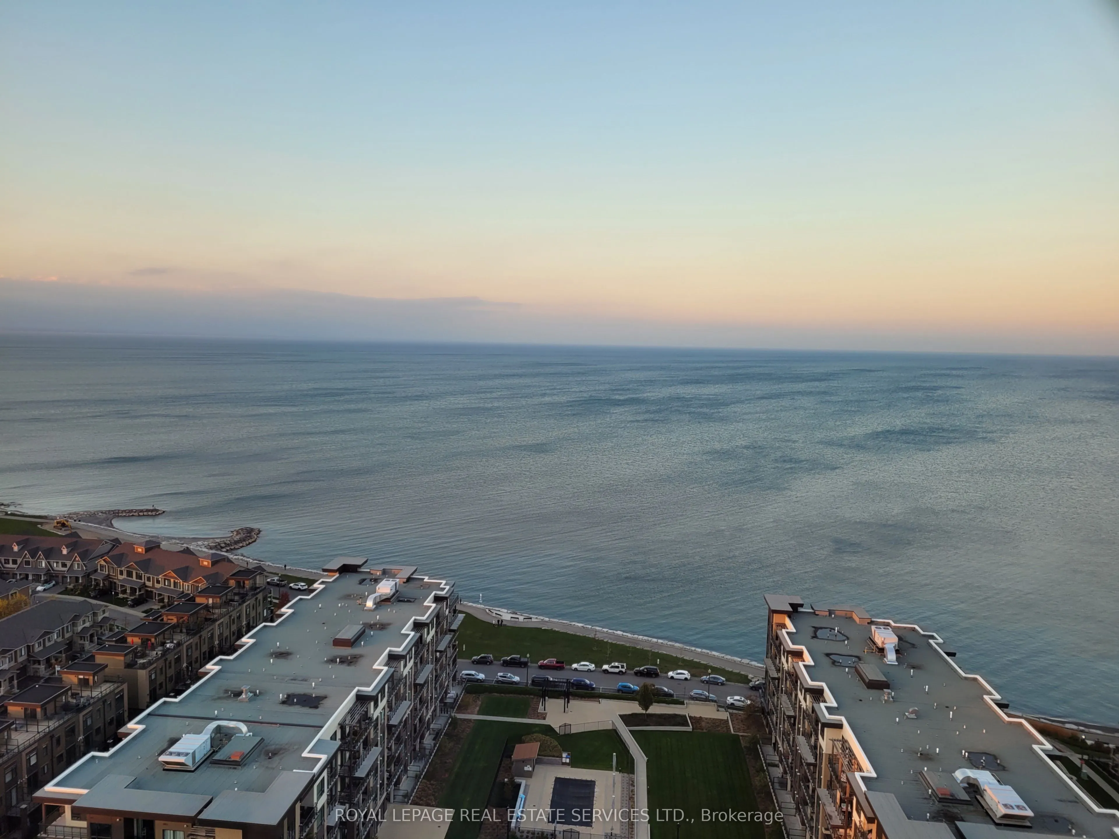 385 WINSTON Road, #1702