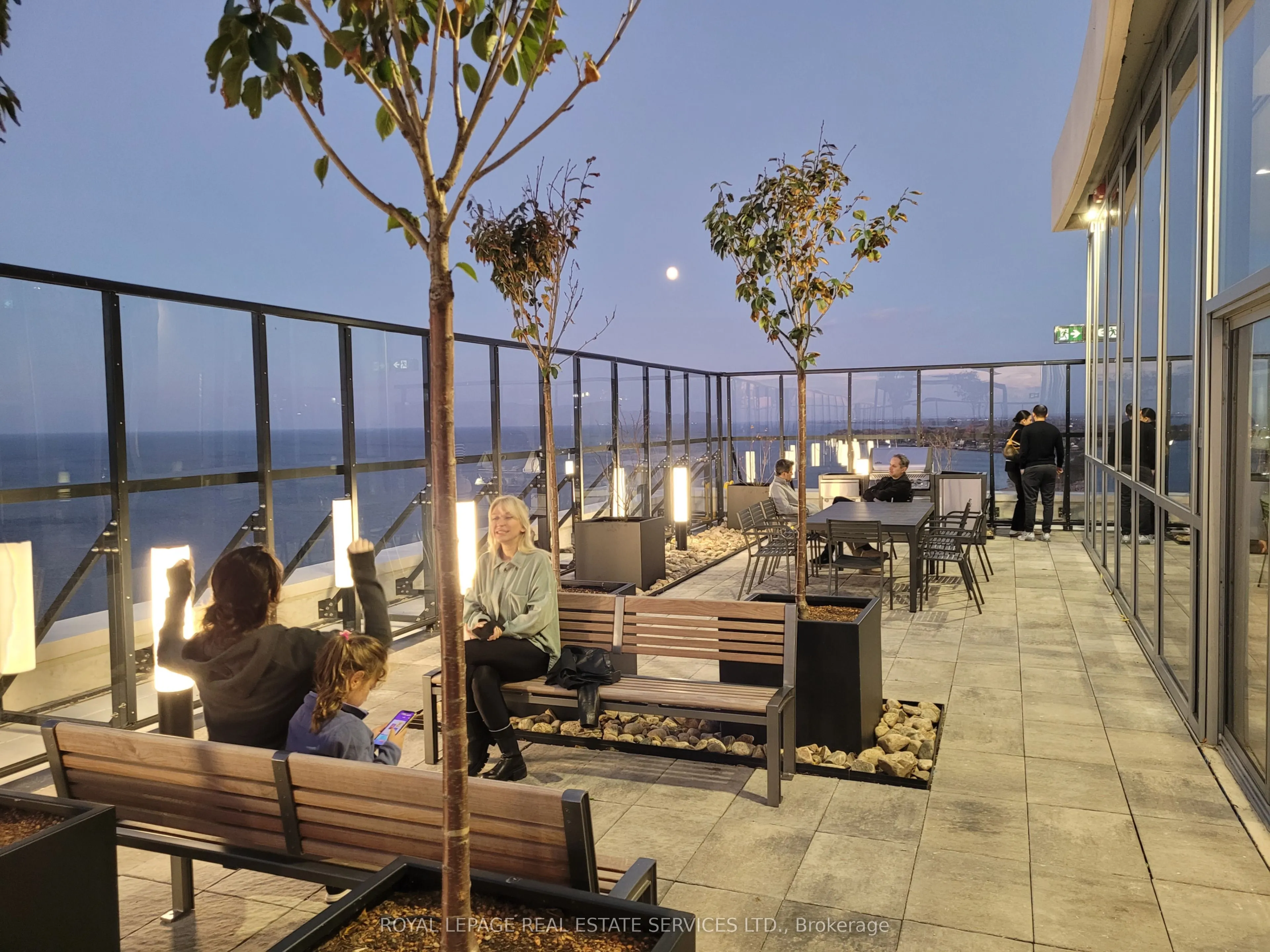 385 WINSTON Road, #1702