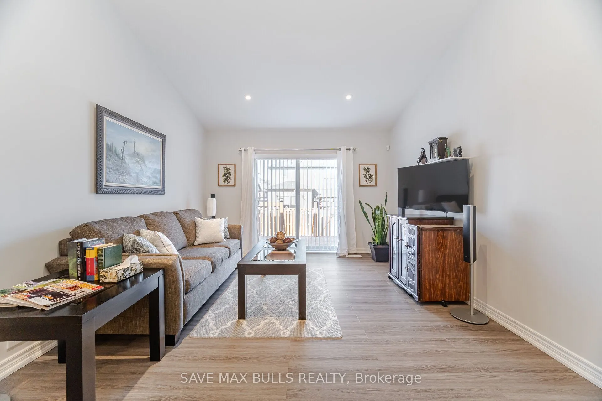 127 ACACIA Road