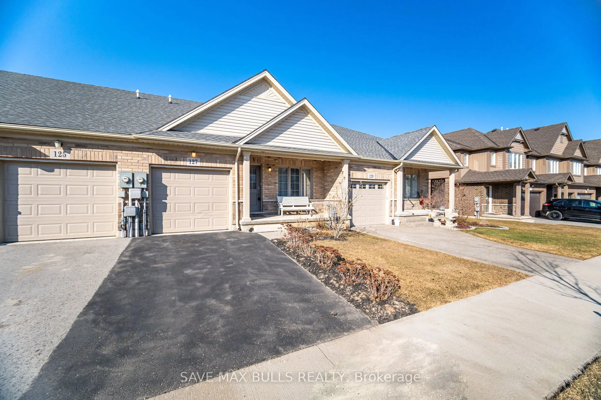 127 ACACIA Road