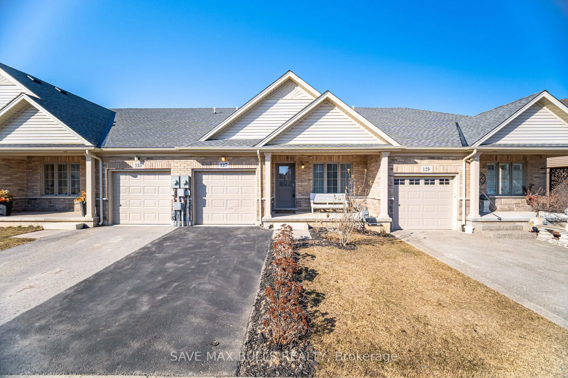 127 ACACIA Road