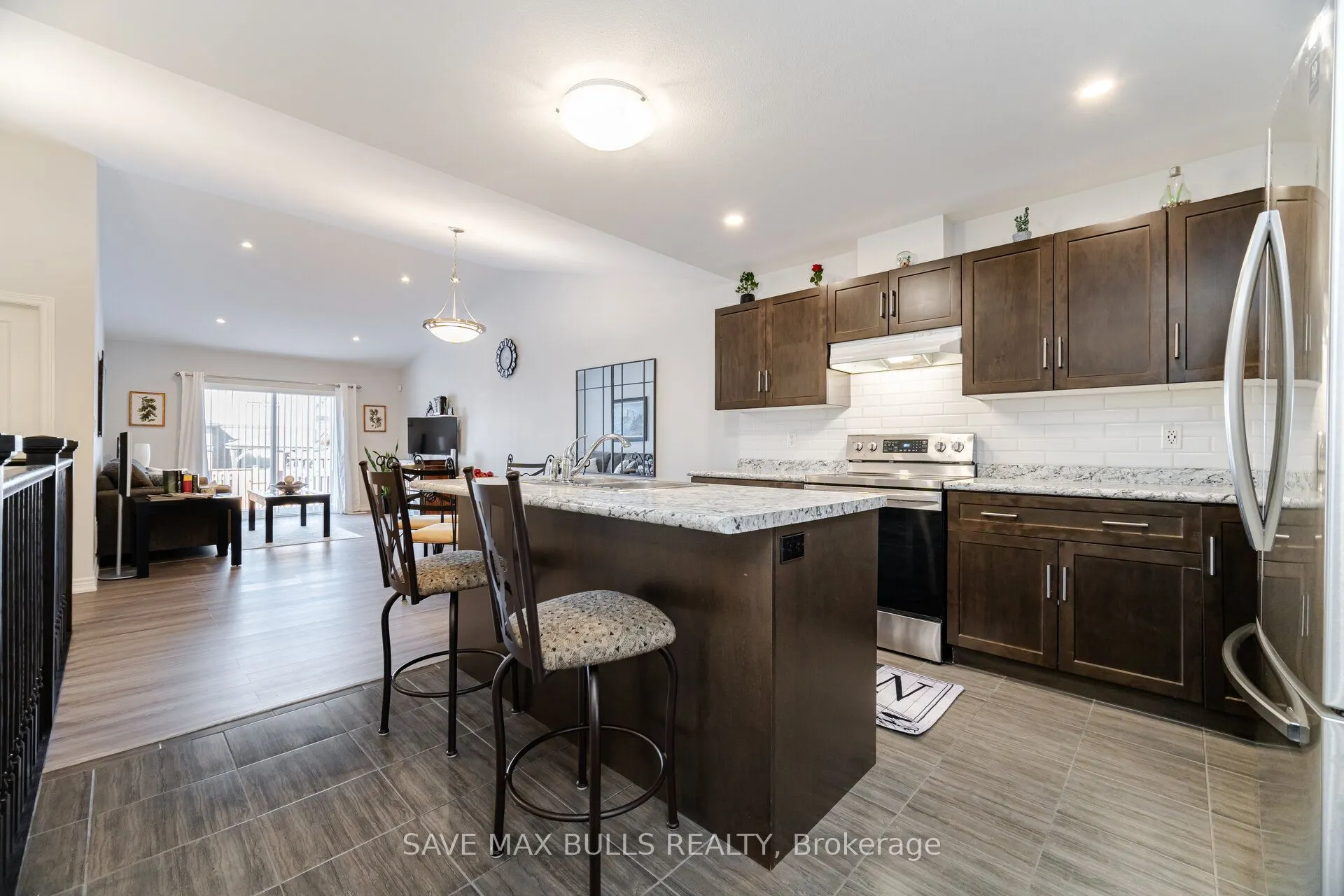 127 ACACIA Road