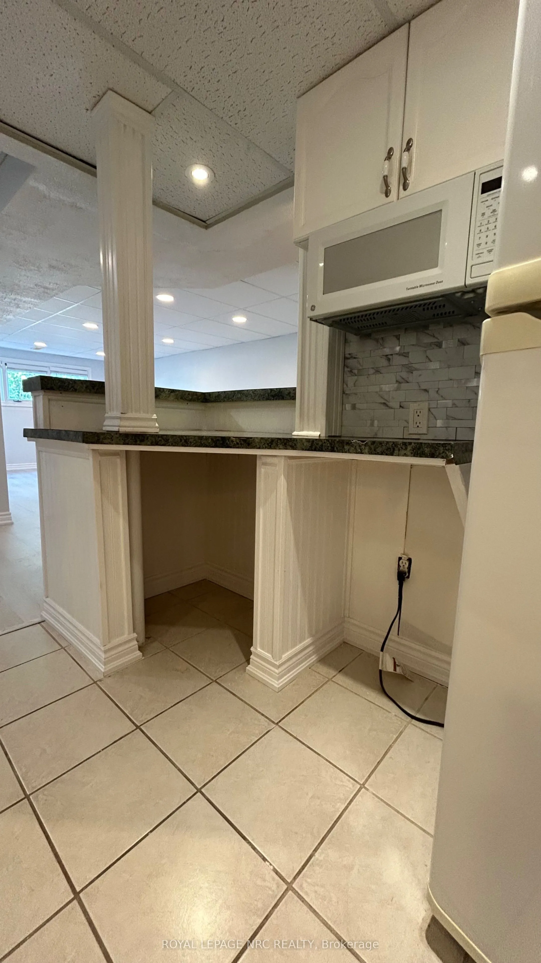 4958 GREENLANE Road